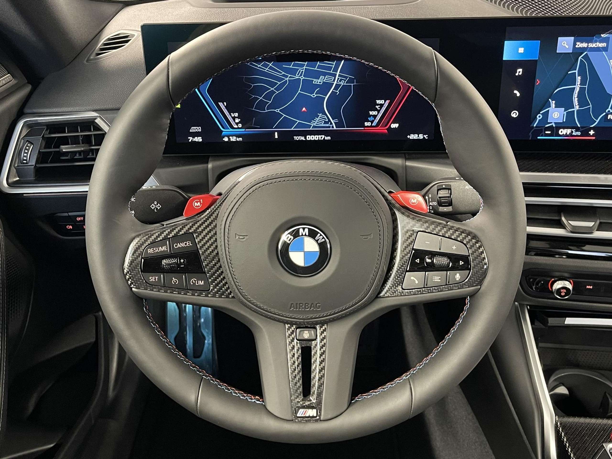 BMW - M2