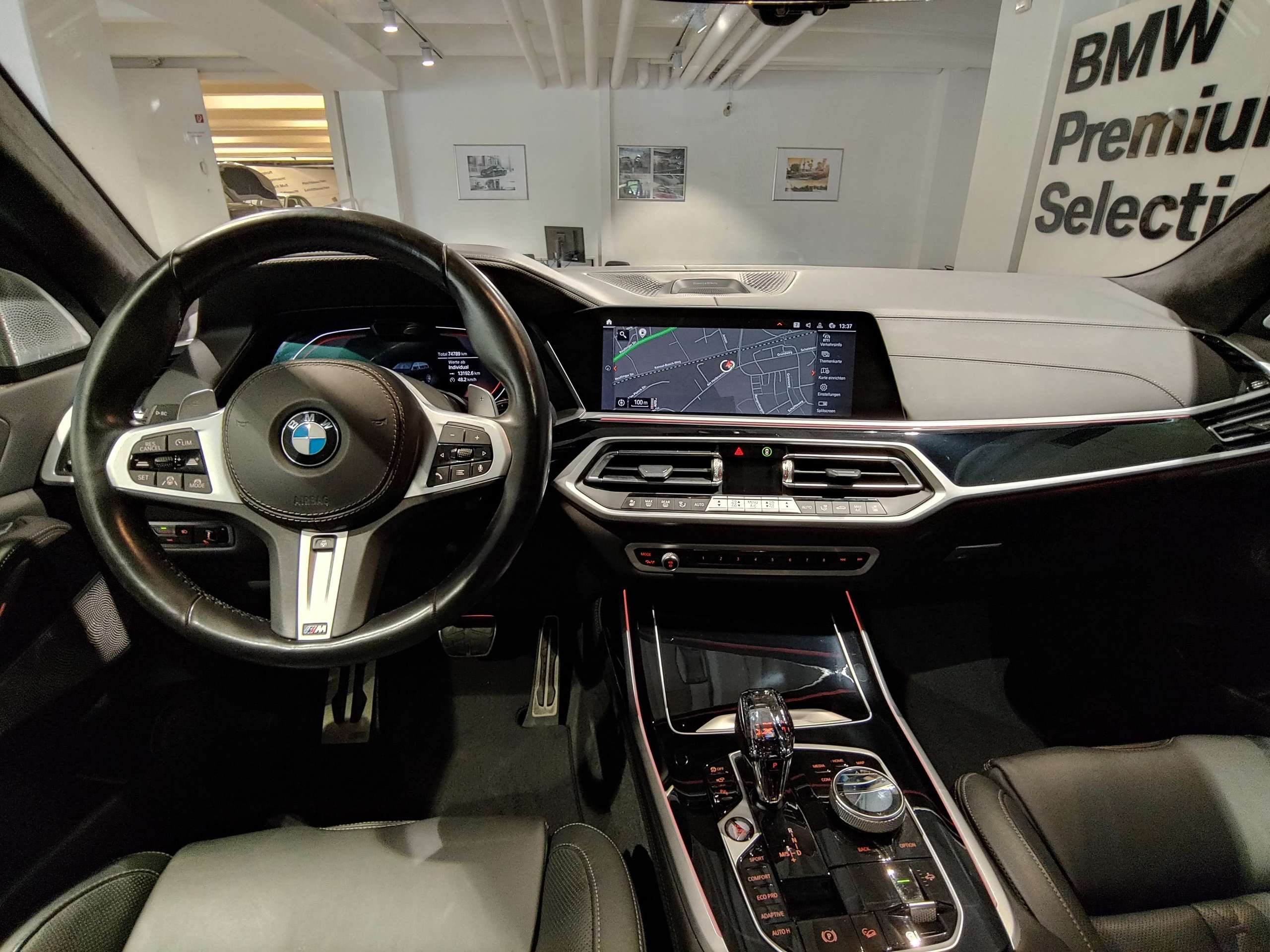 BMW - X7