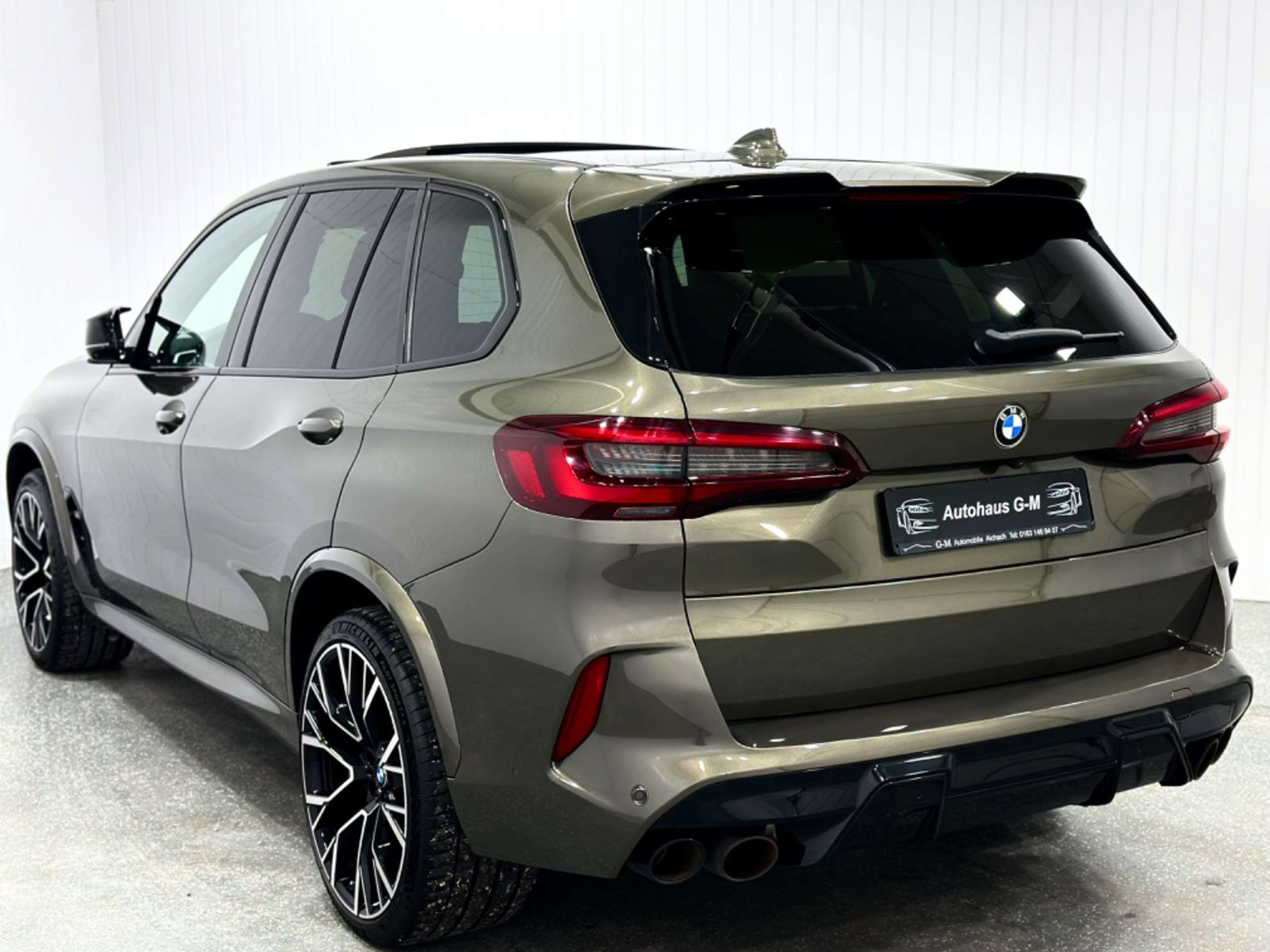 BMW - X5 M