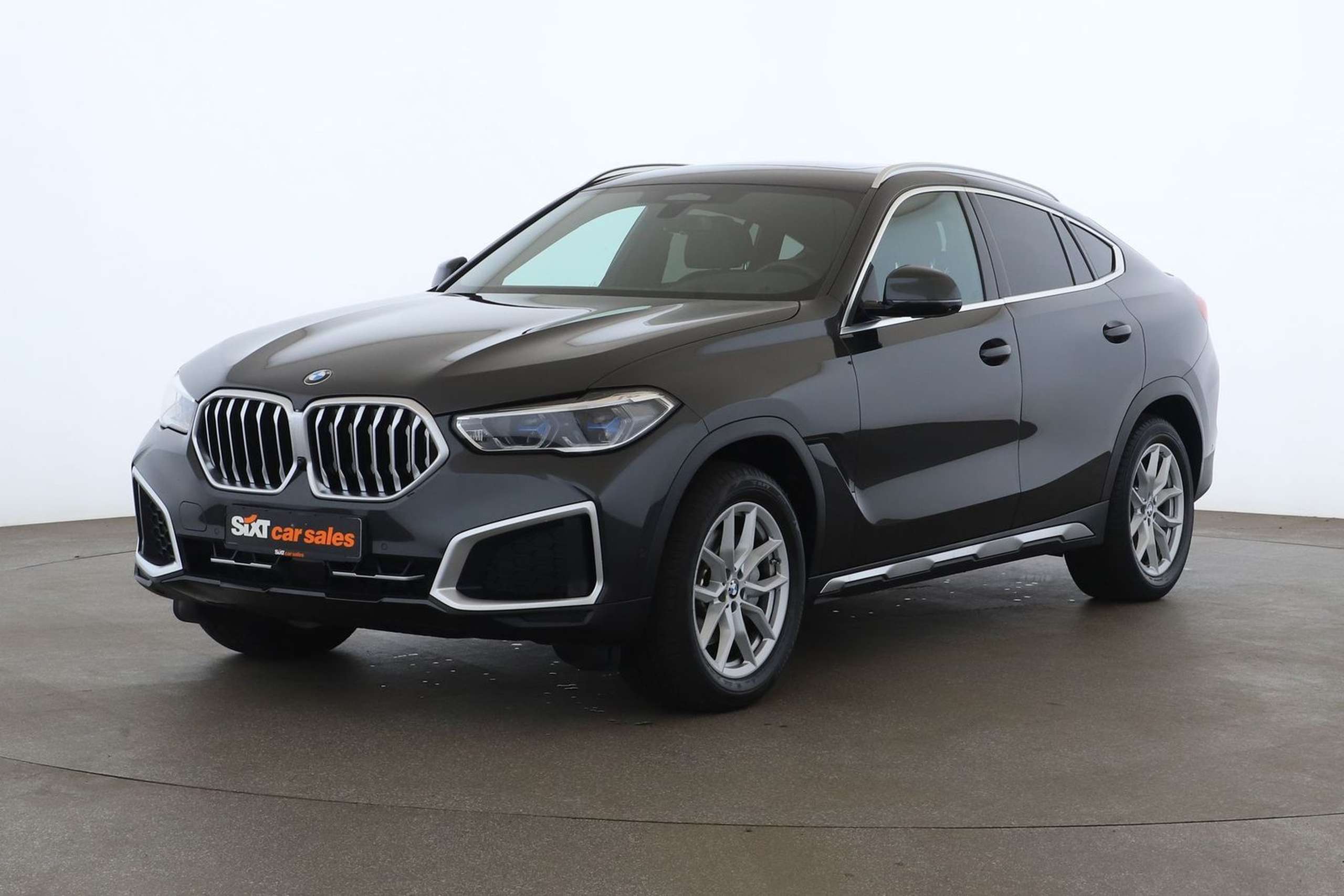 BMW - X6