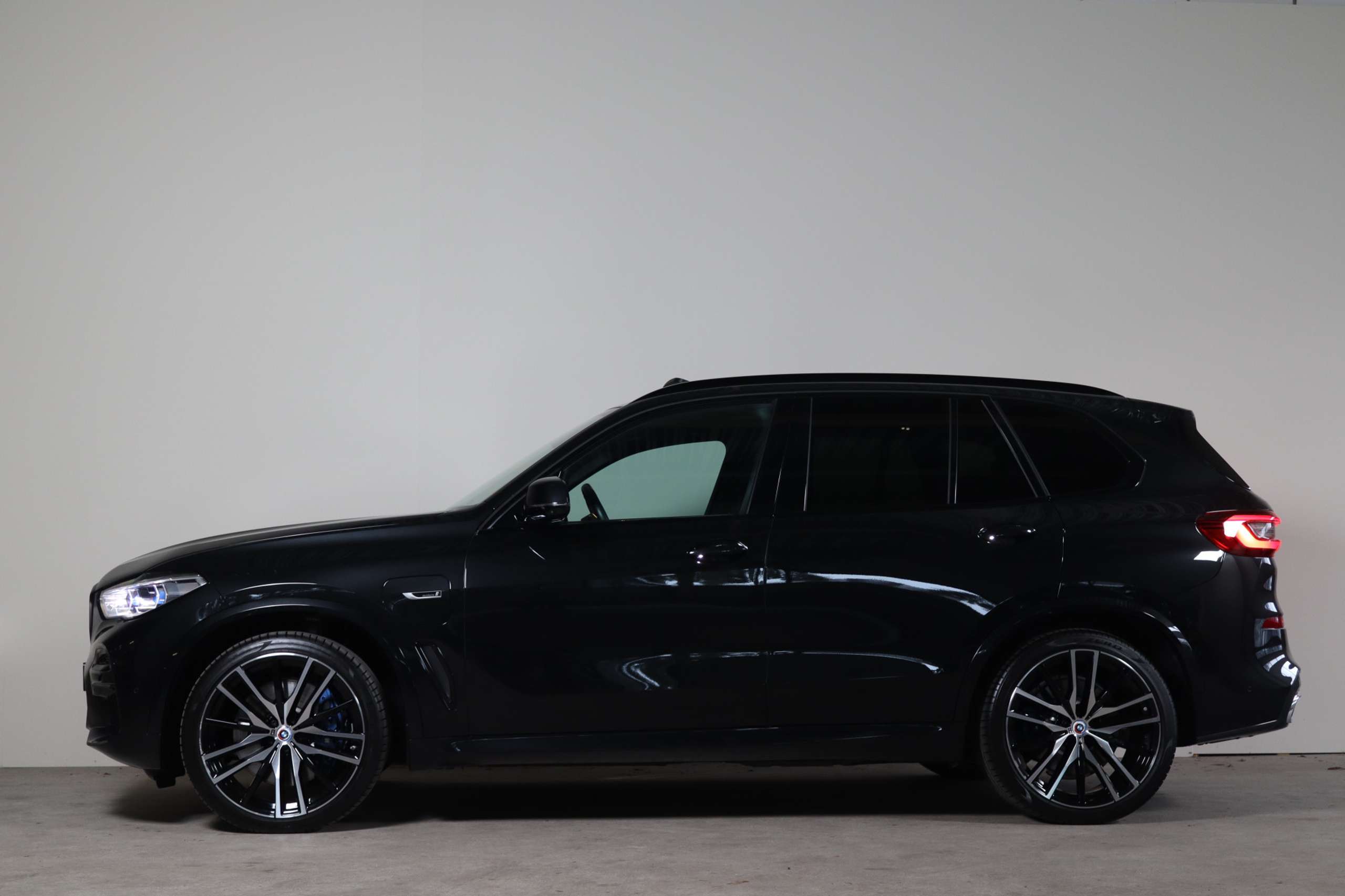 BMW - X5