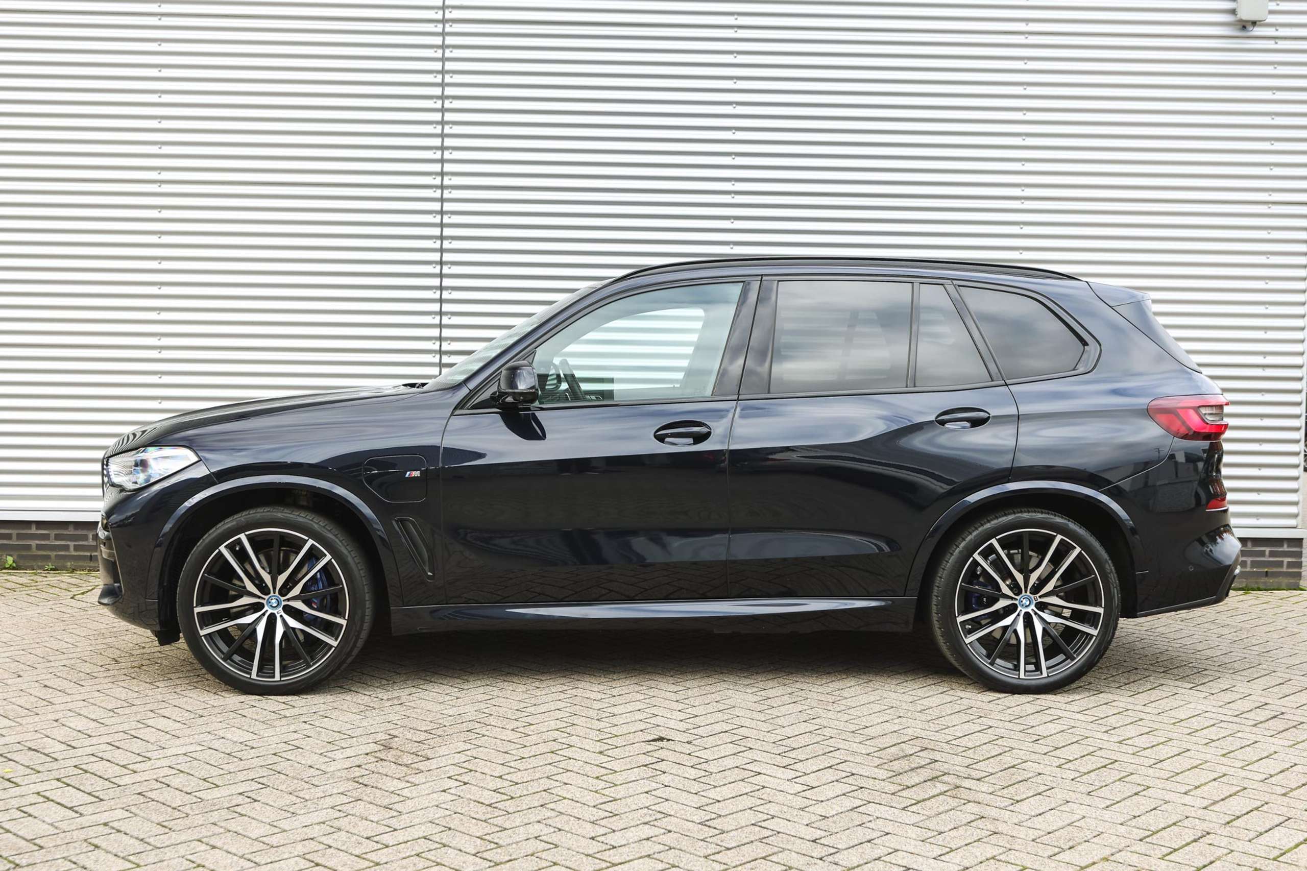 BMW - X5