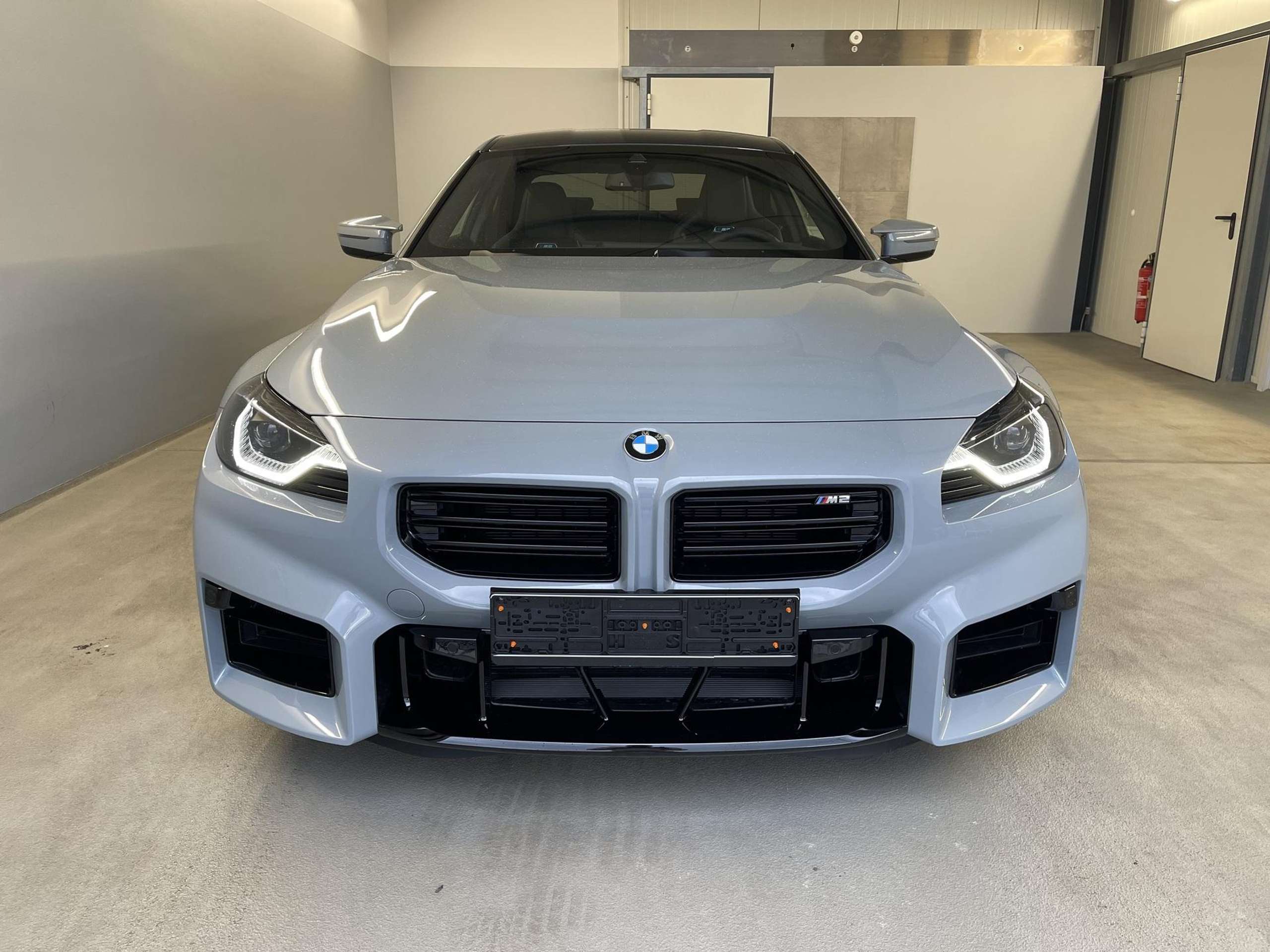 BMW - M2