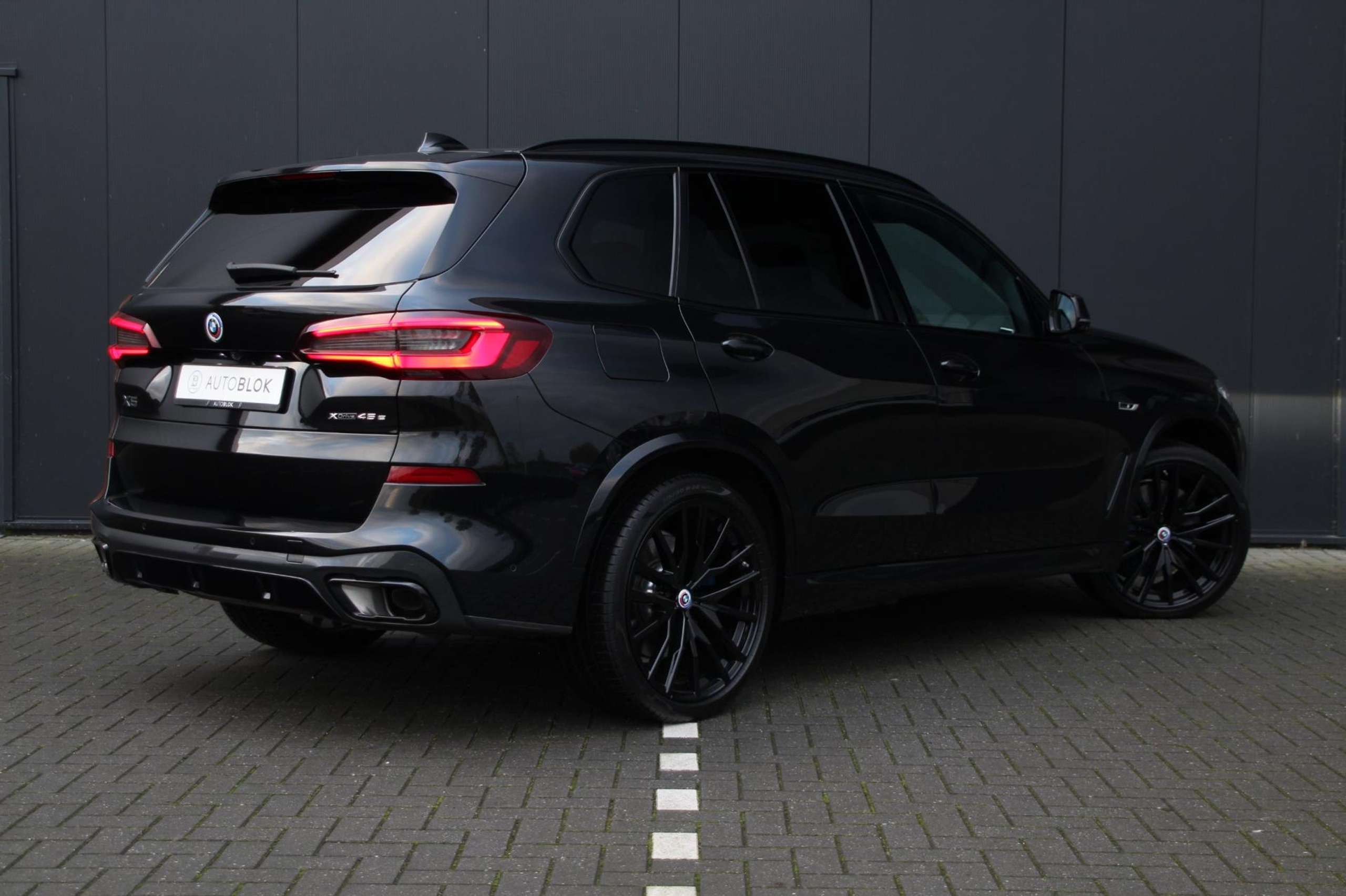 BMW - X5