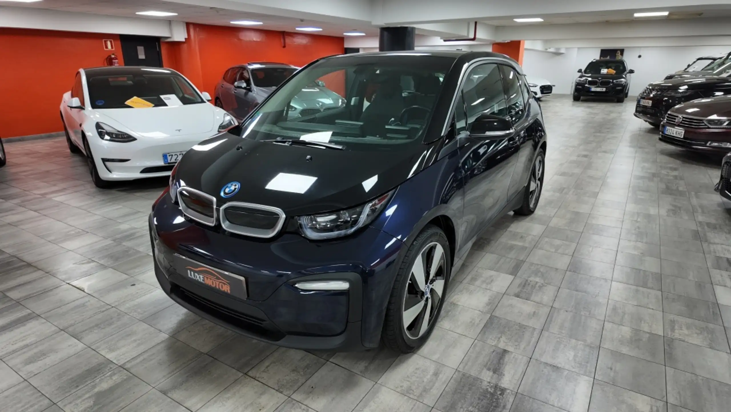 BMW - i3