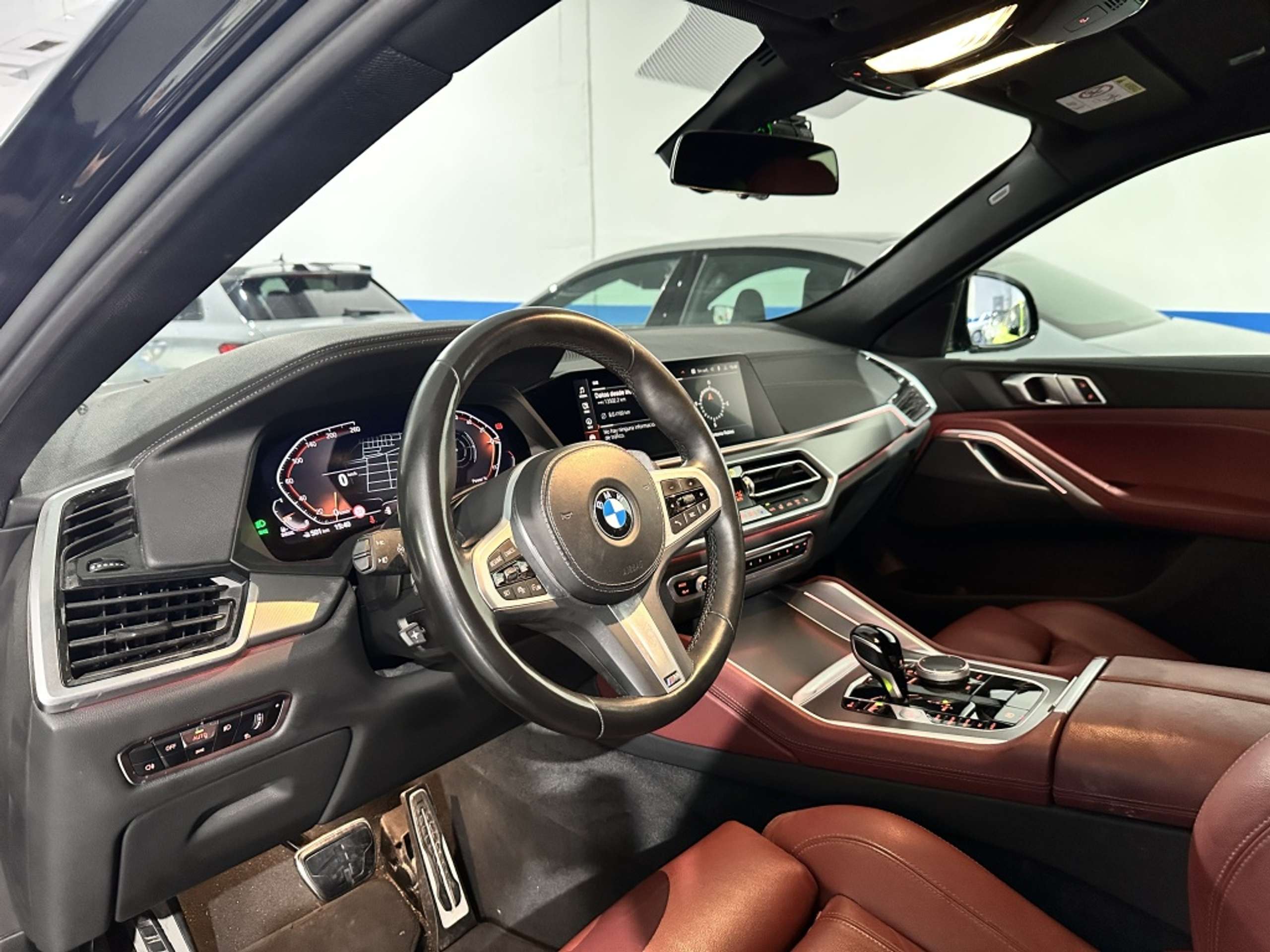 BMW - X6