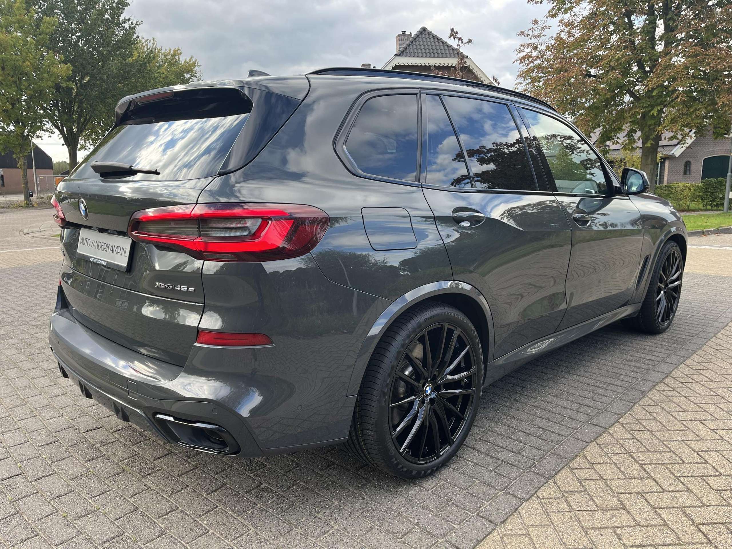 BMW - X5