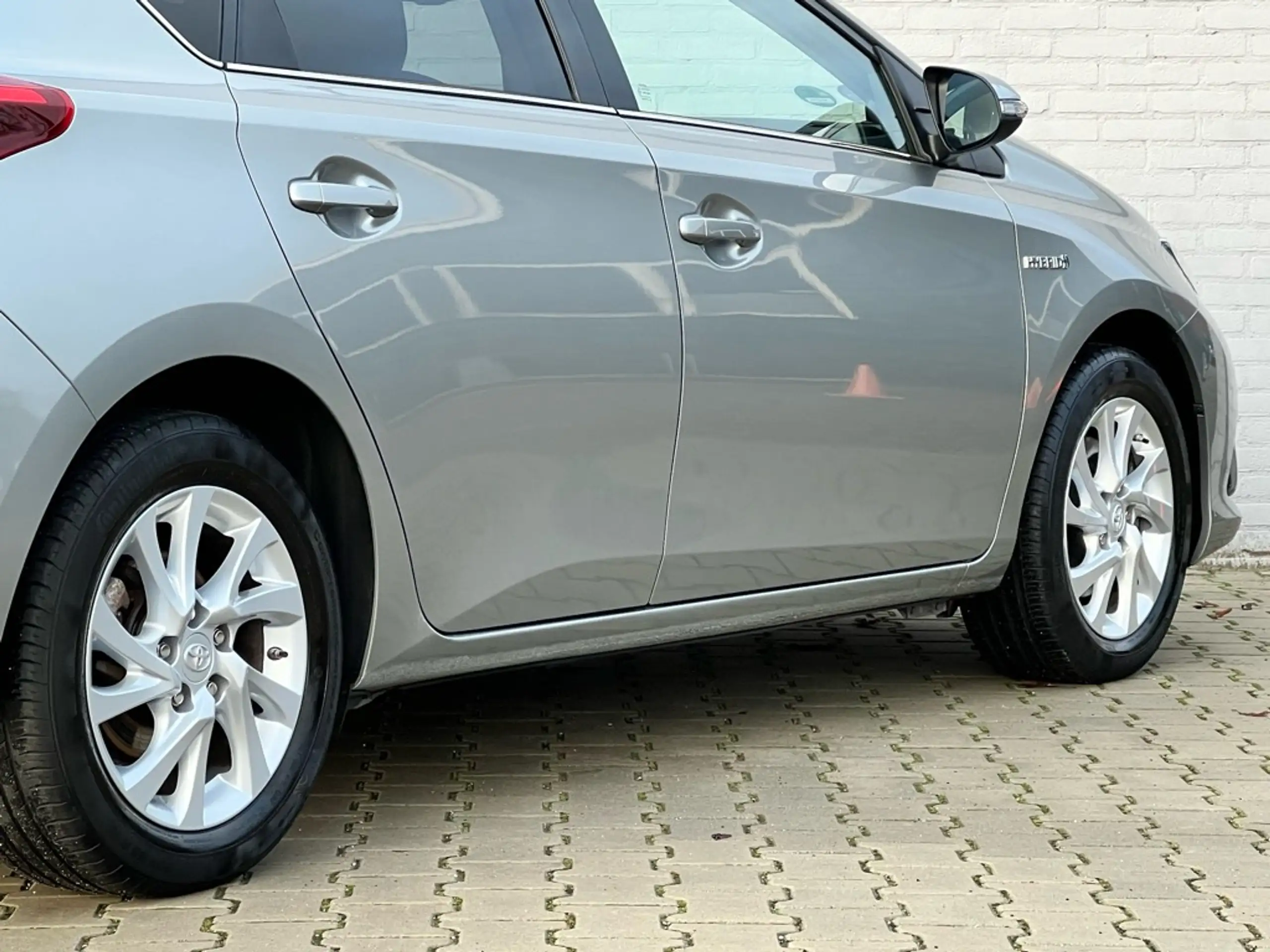 Toyota - Auris