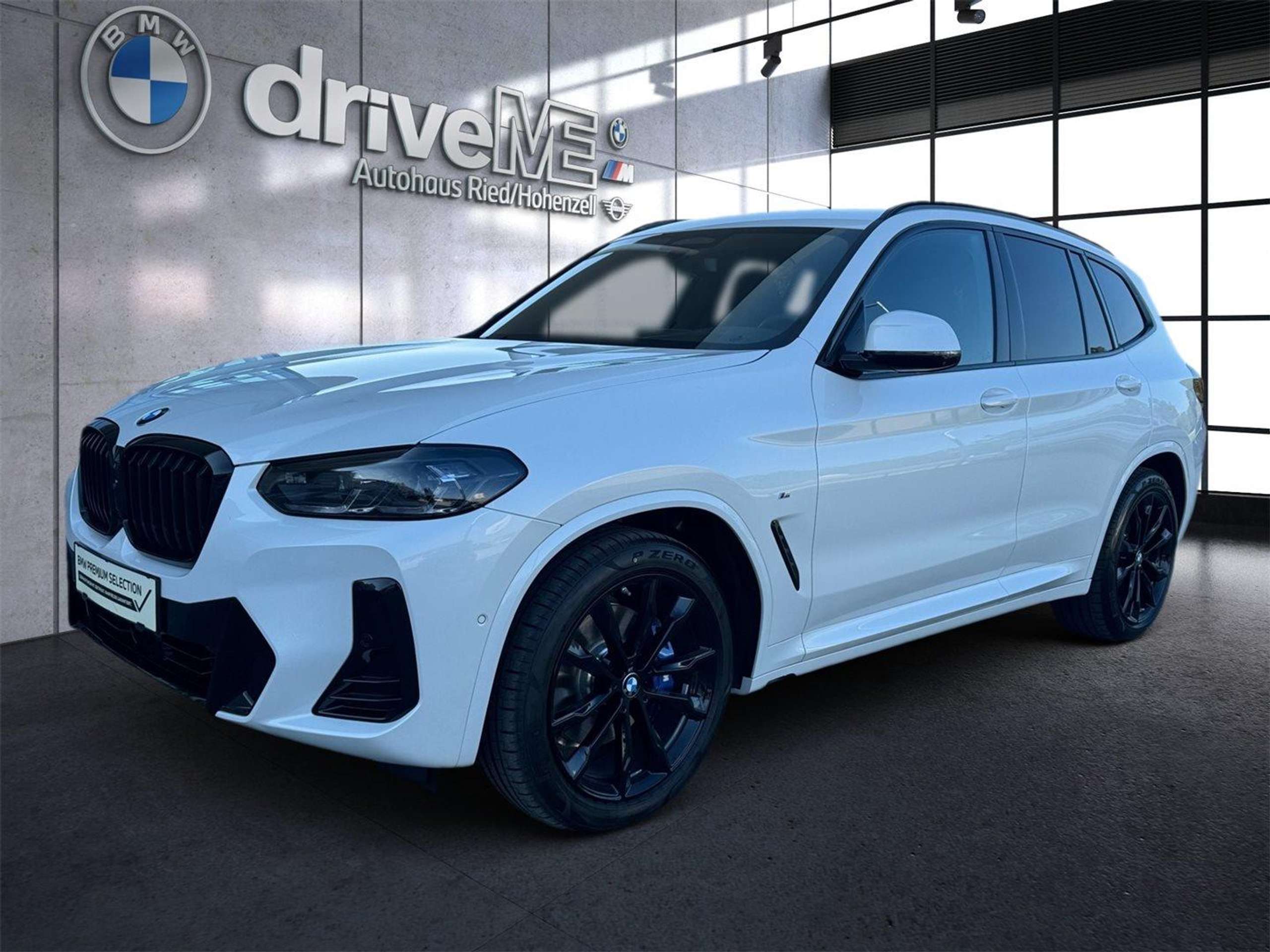 BMW - X3