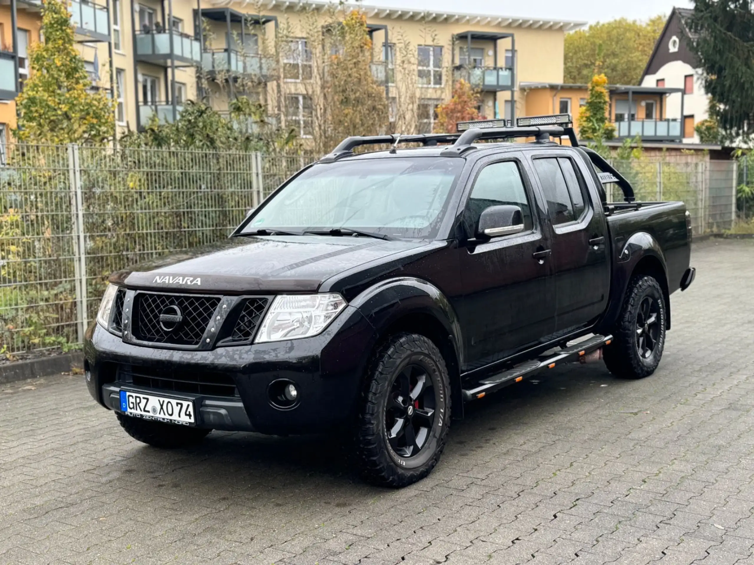 Nissan - Navara