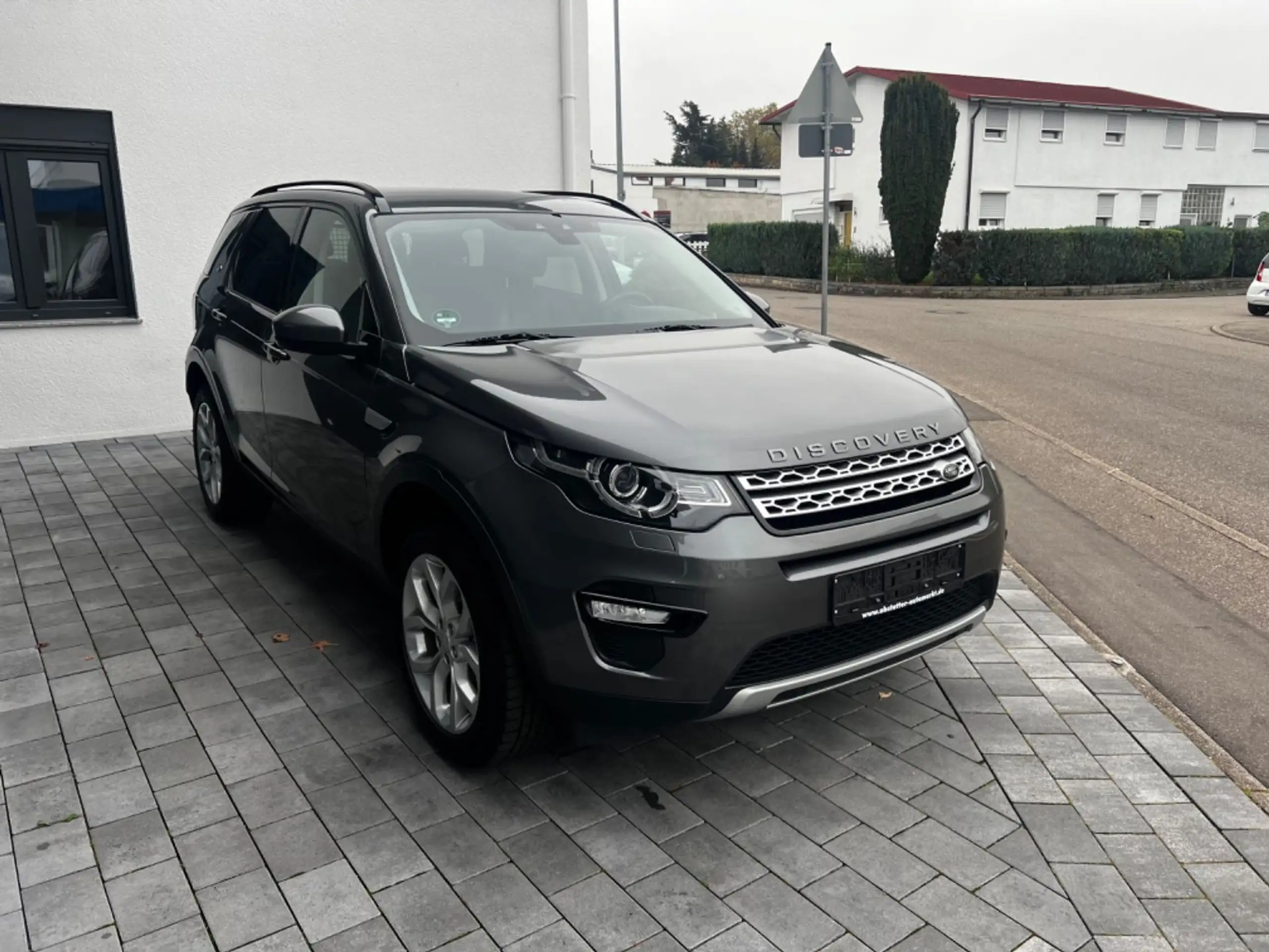 Land Rover - Discovery