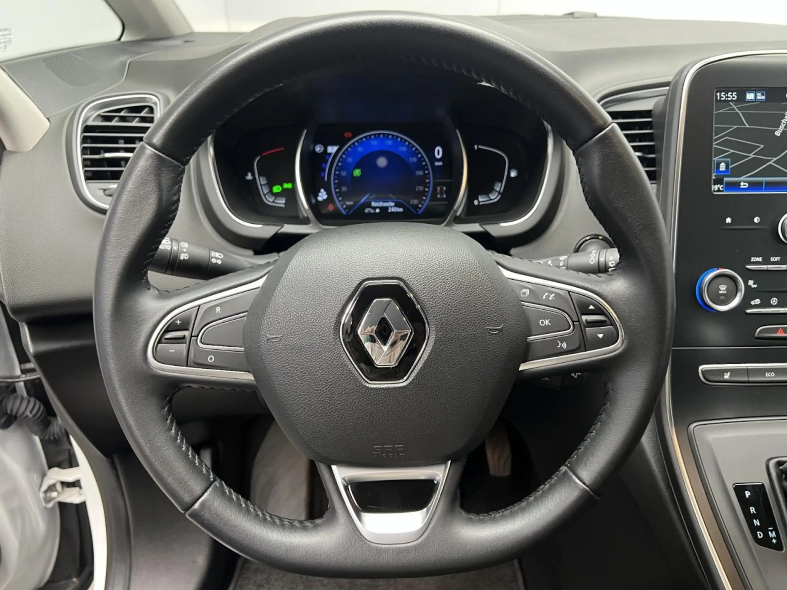 Renault - Scenic