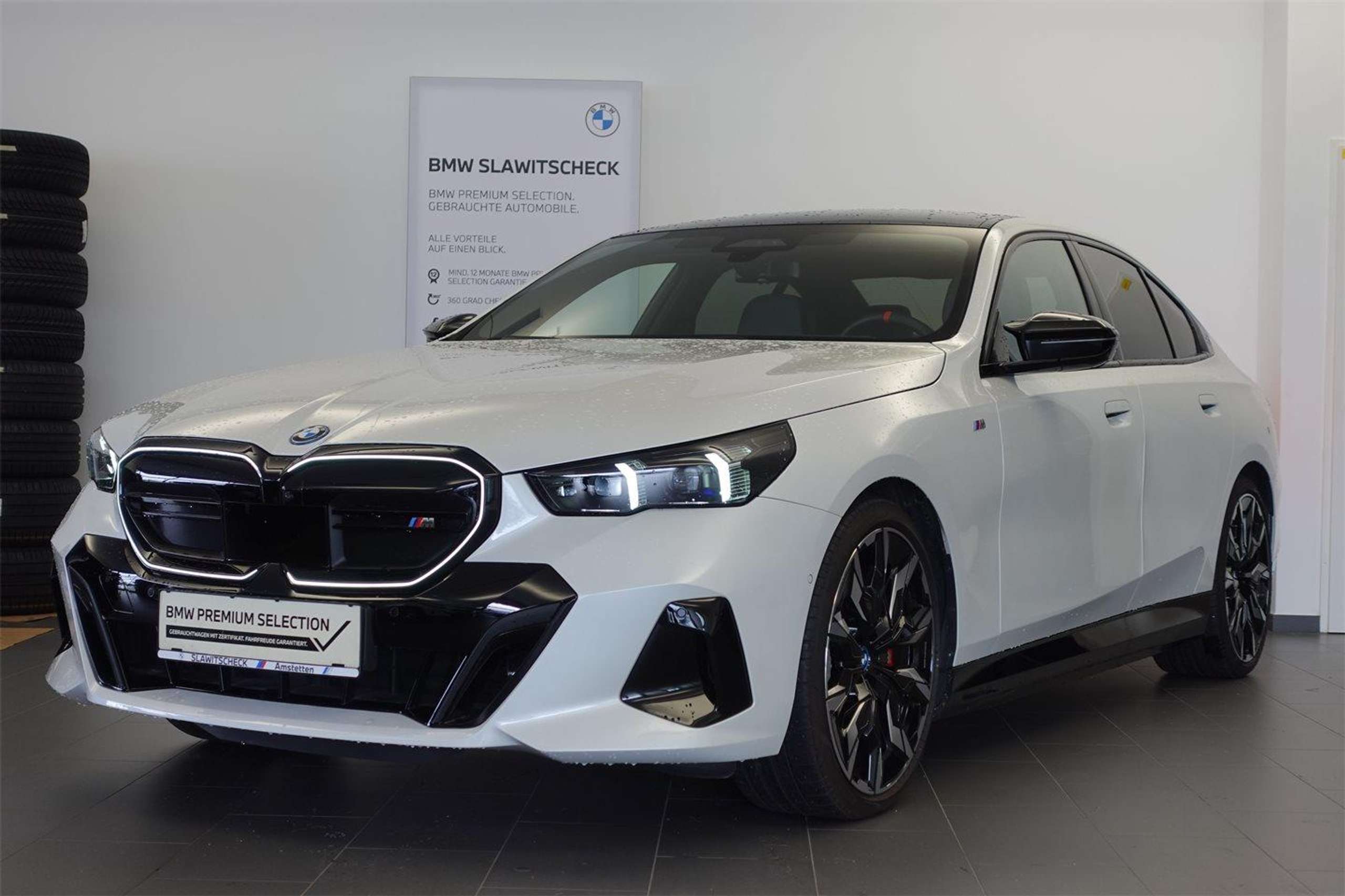 BMW i5 2023