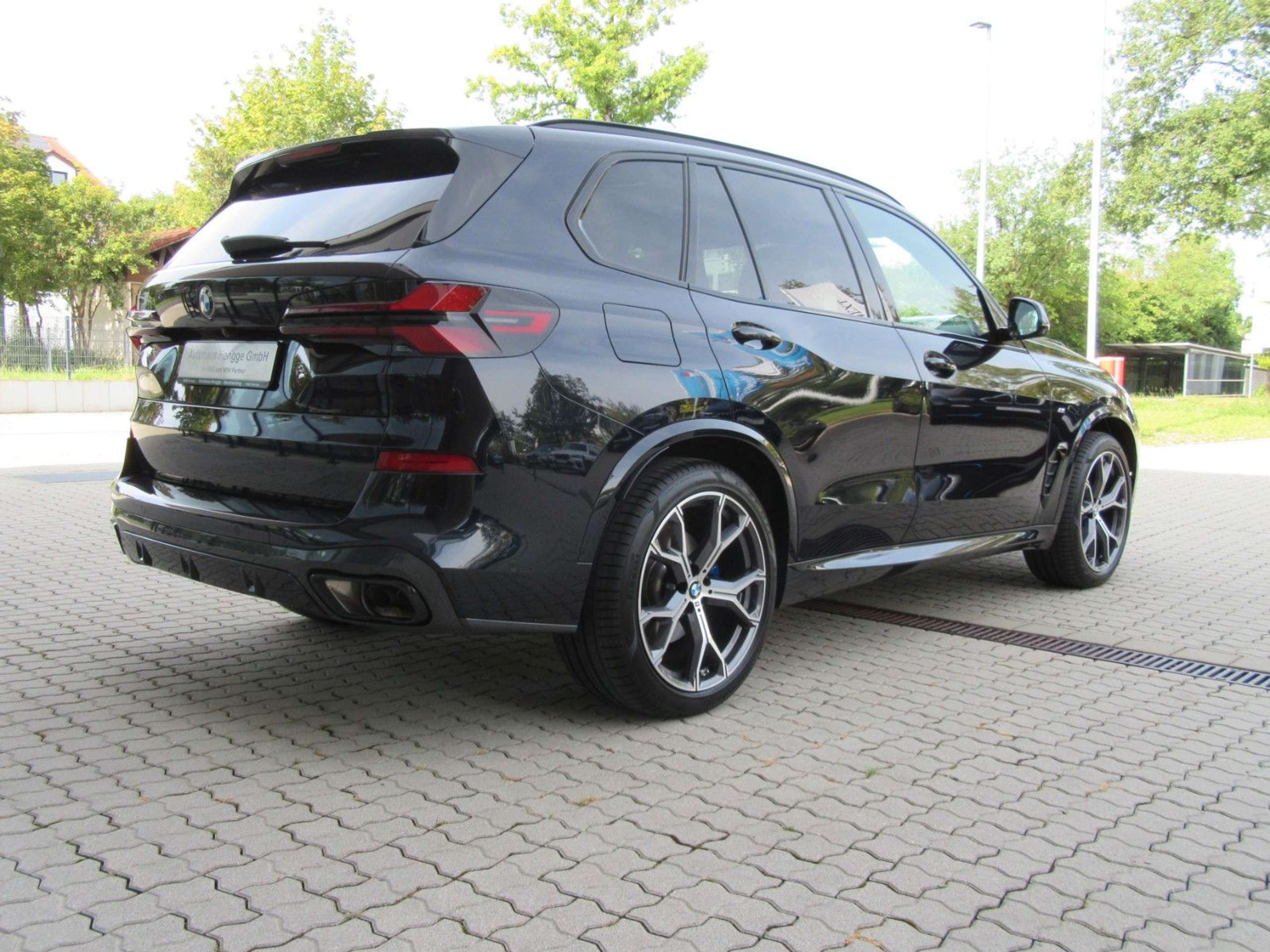 BMW - X5