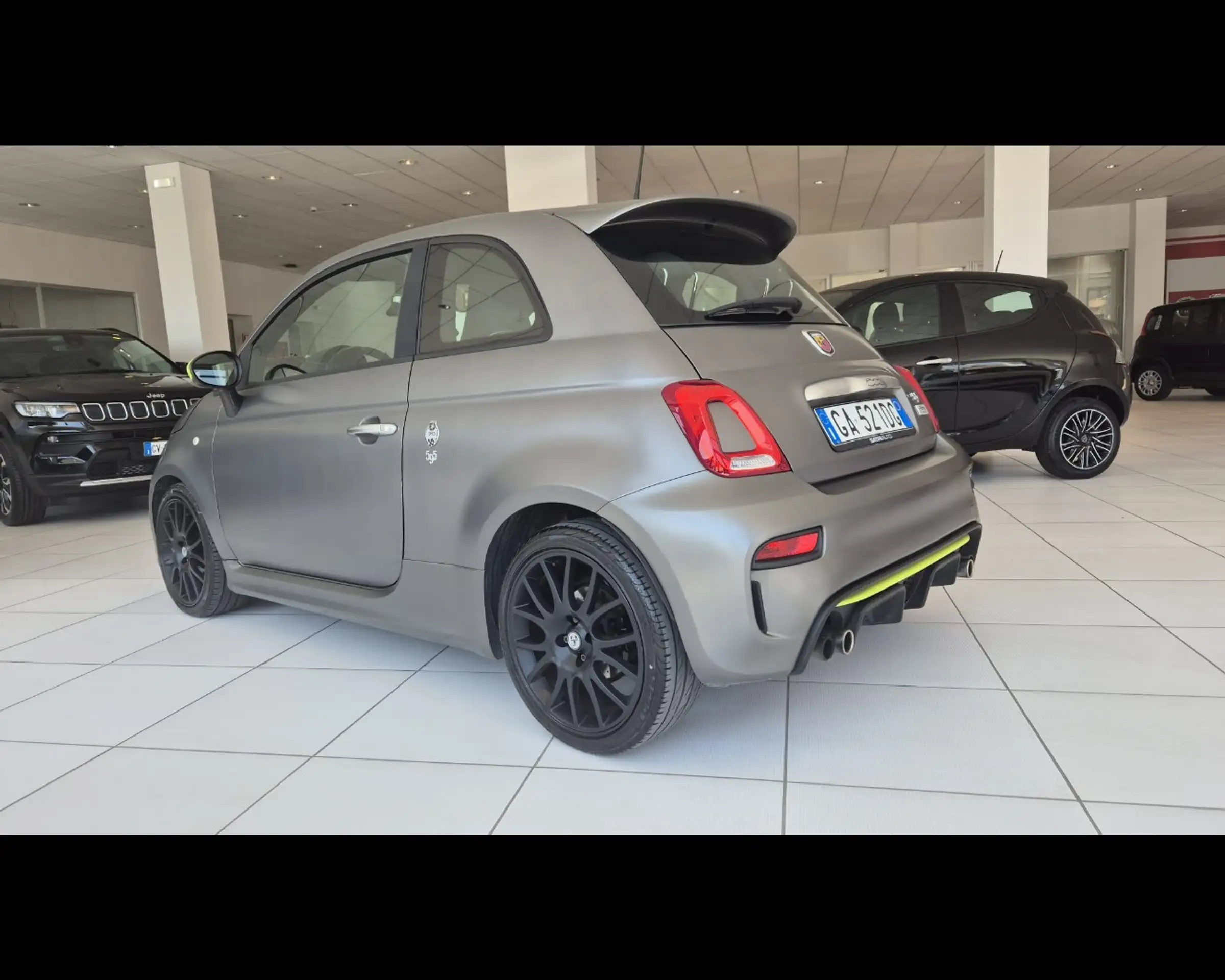 Abarth - 595 Pista