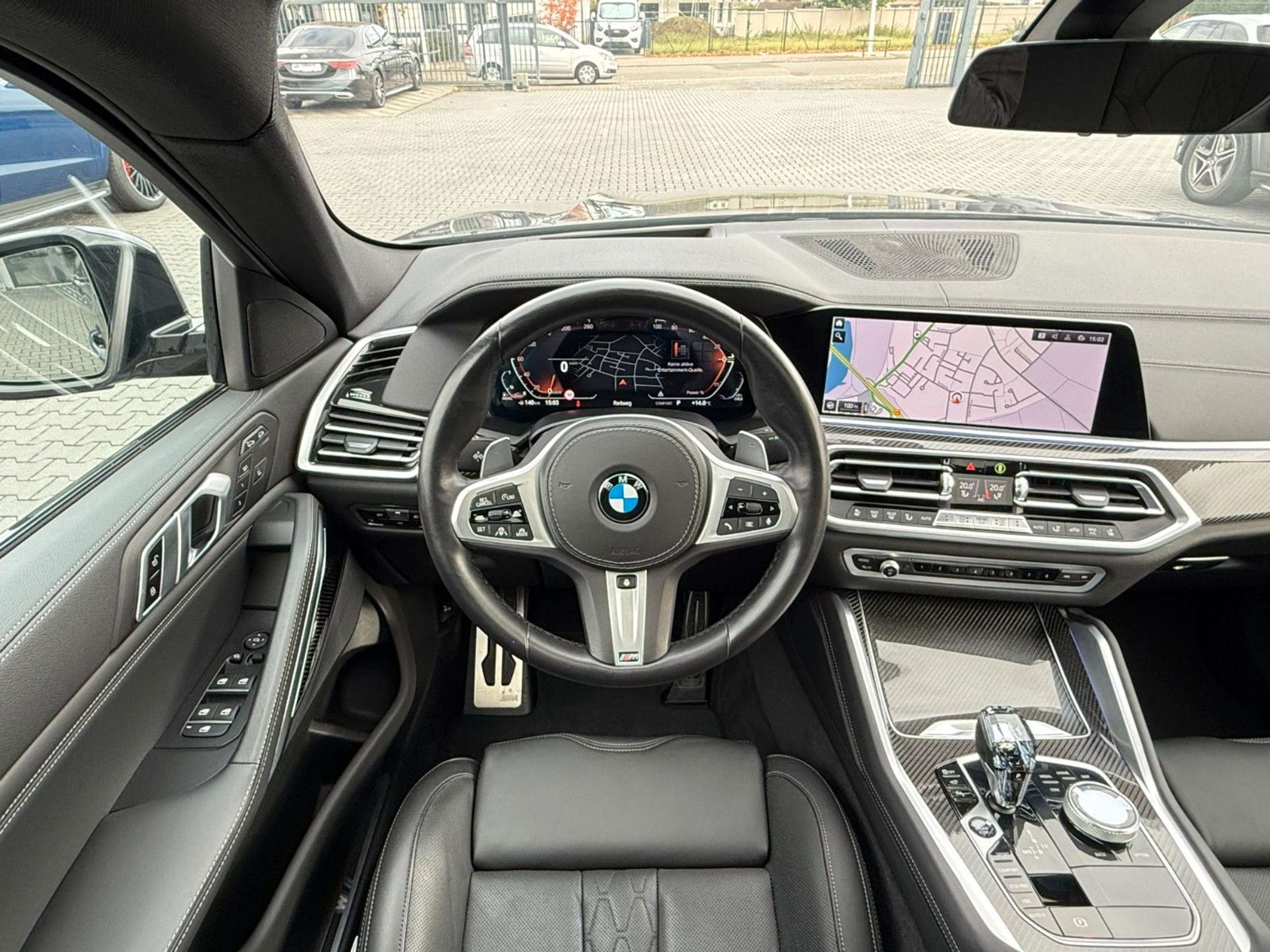 BMW - X6