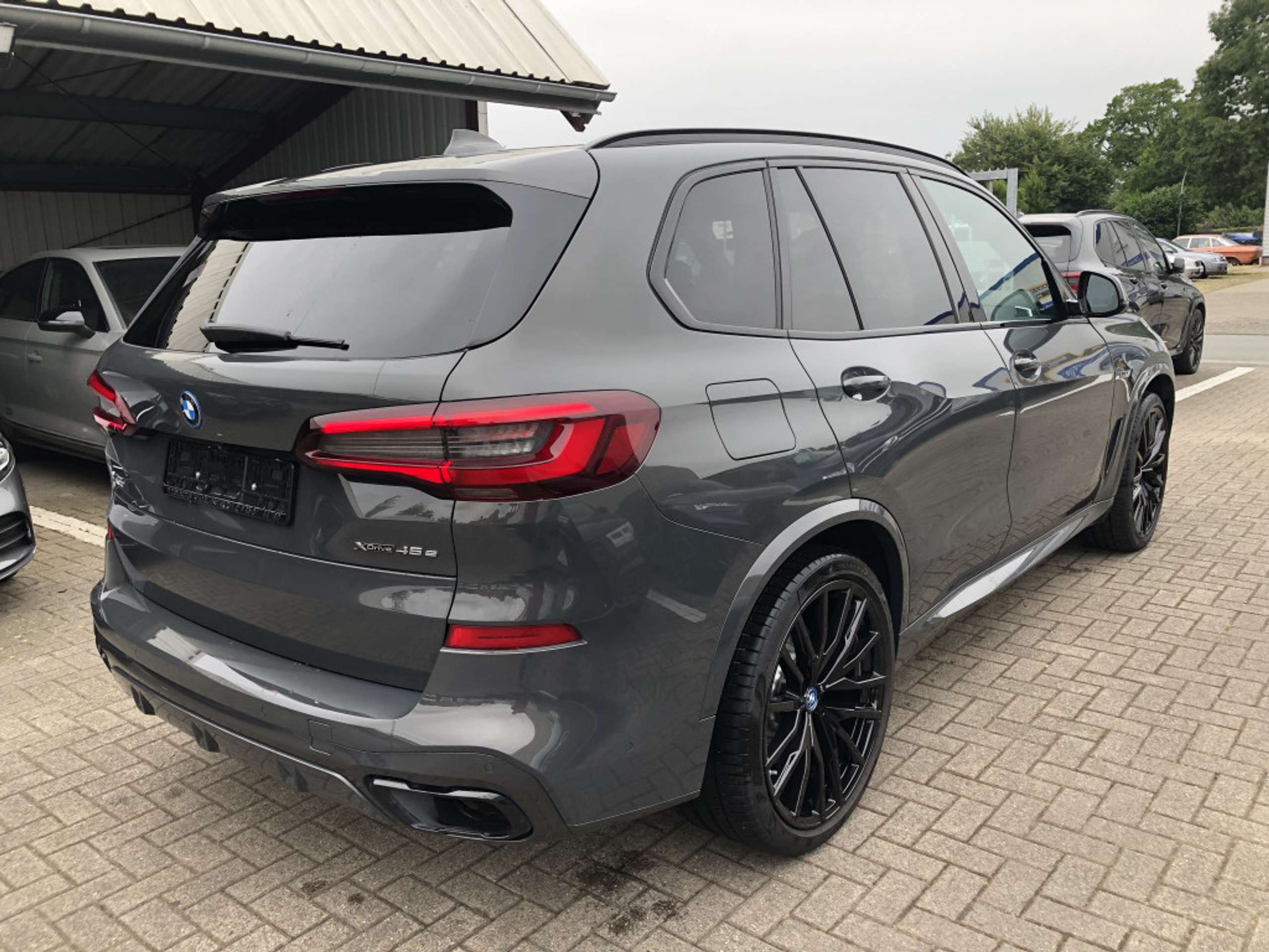 BMW - X5