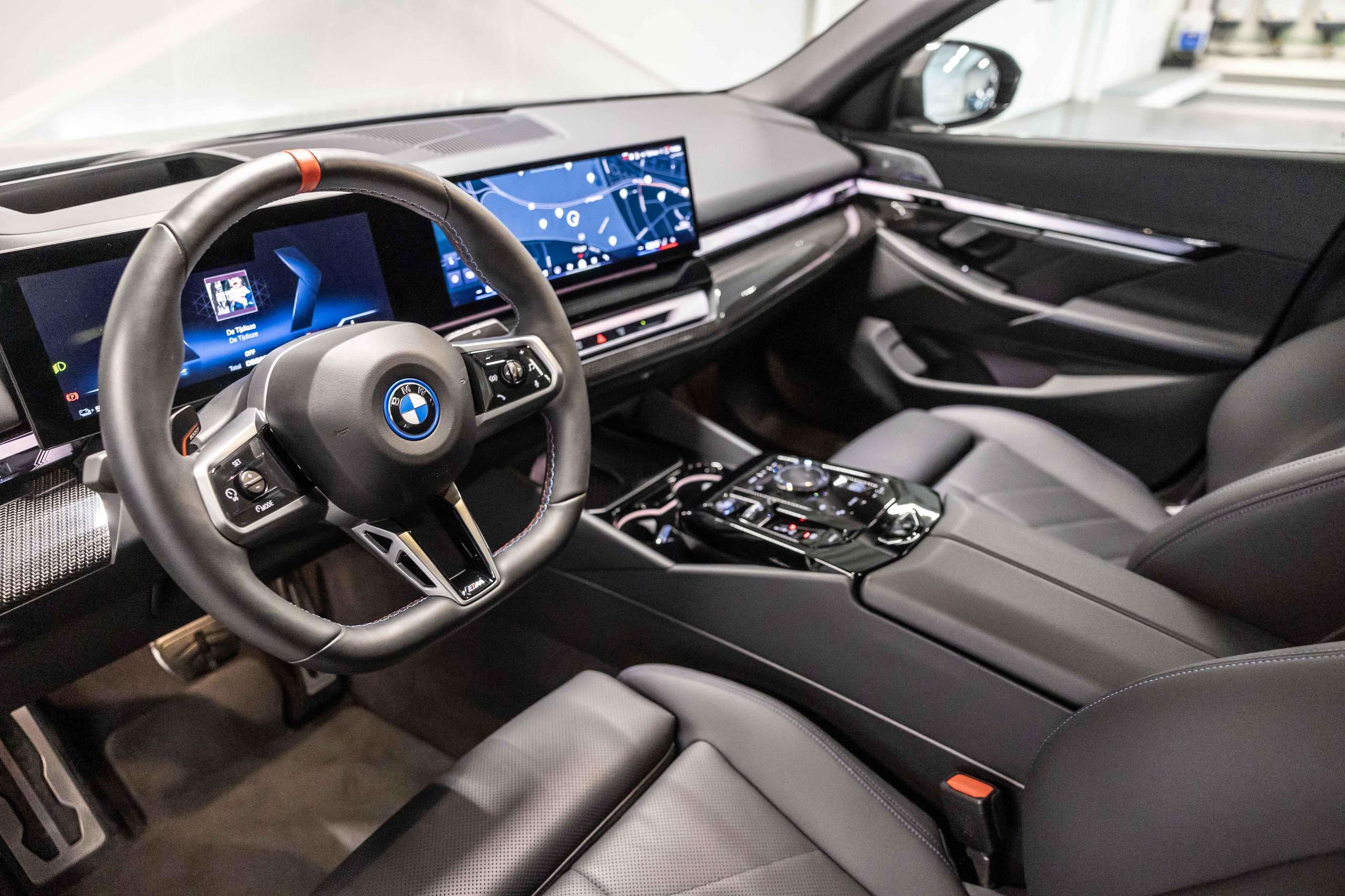 BMW - i5