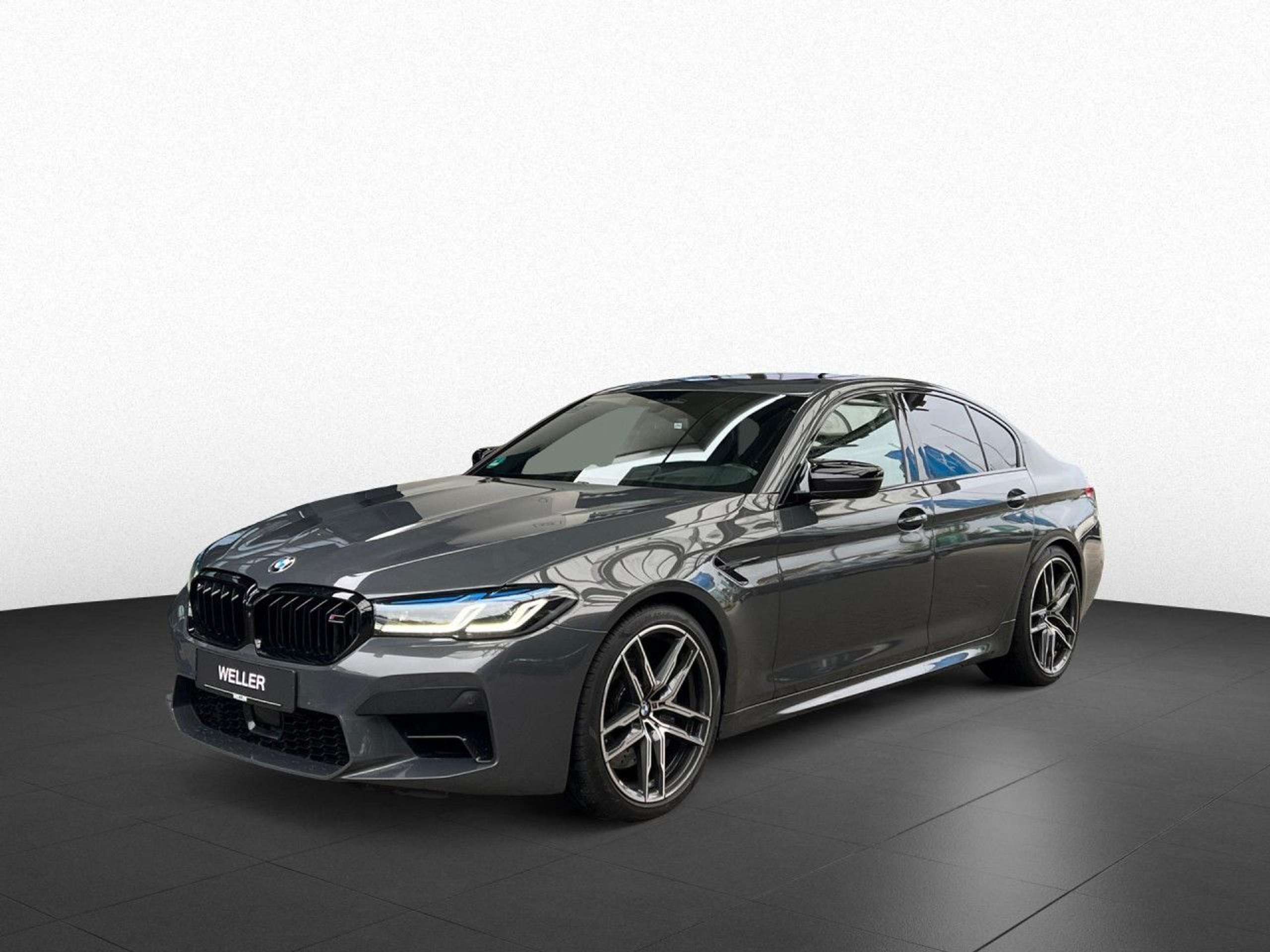 BMW - M5