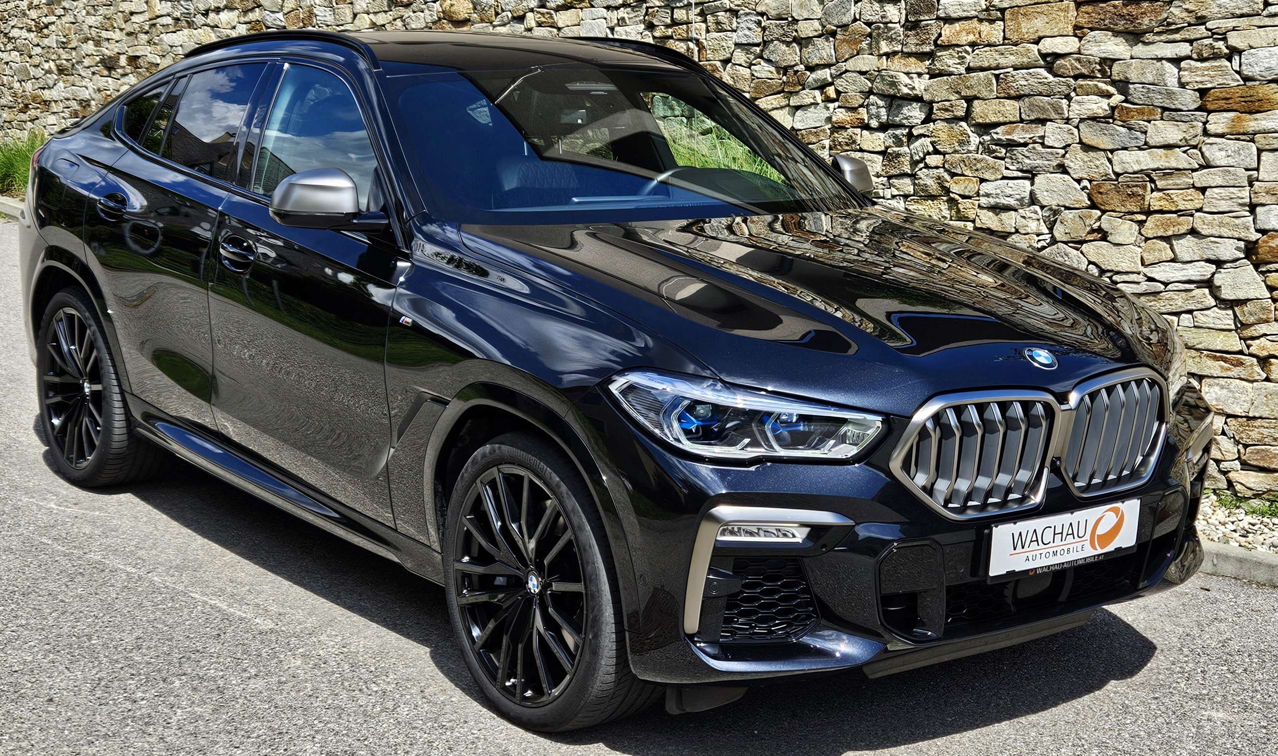 BMW - X6 M