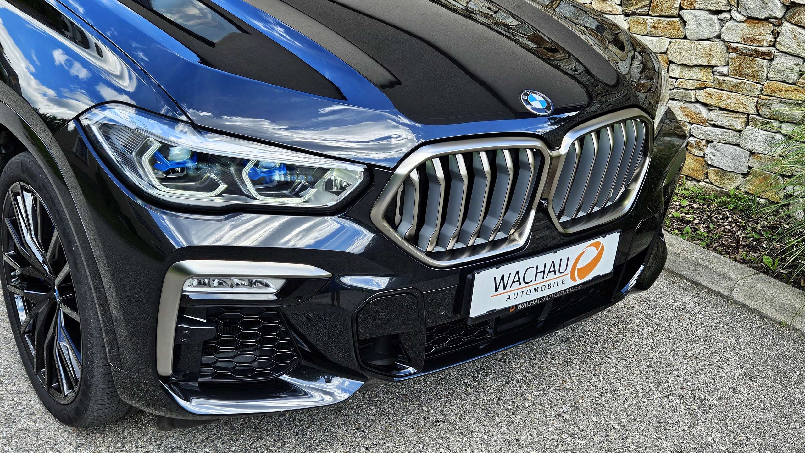 BMW - X6 M