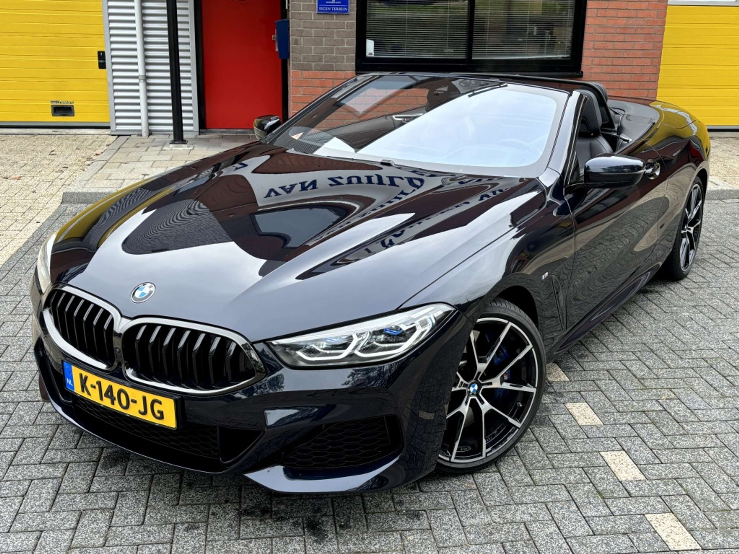 BMW - 840