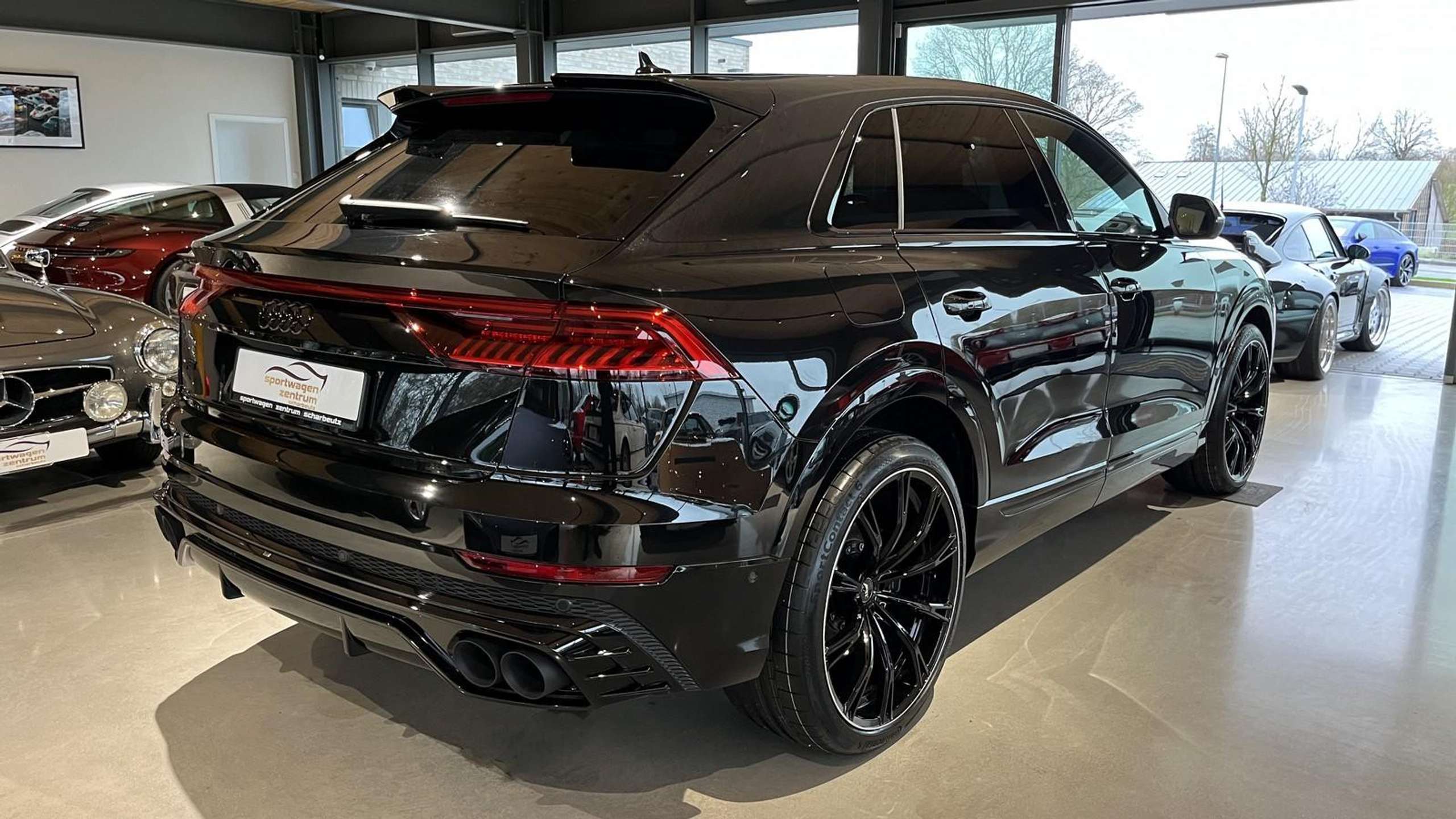 Audi - SQ8