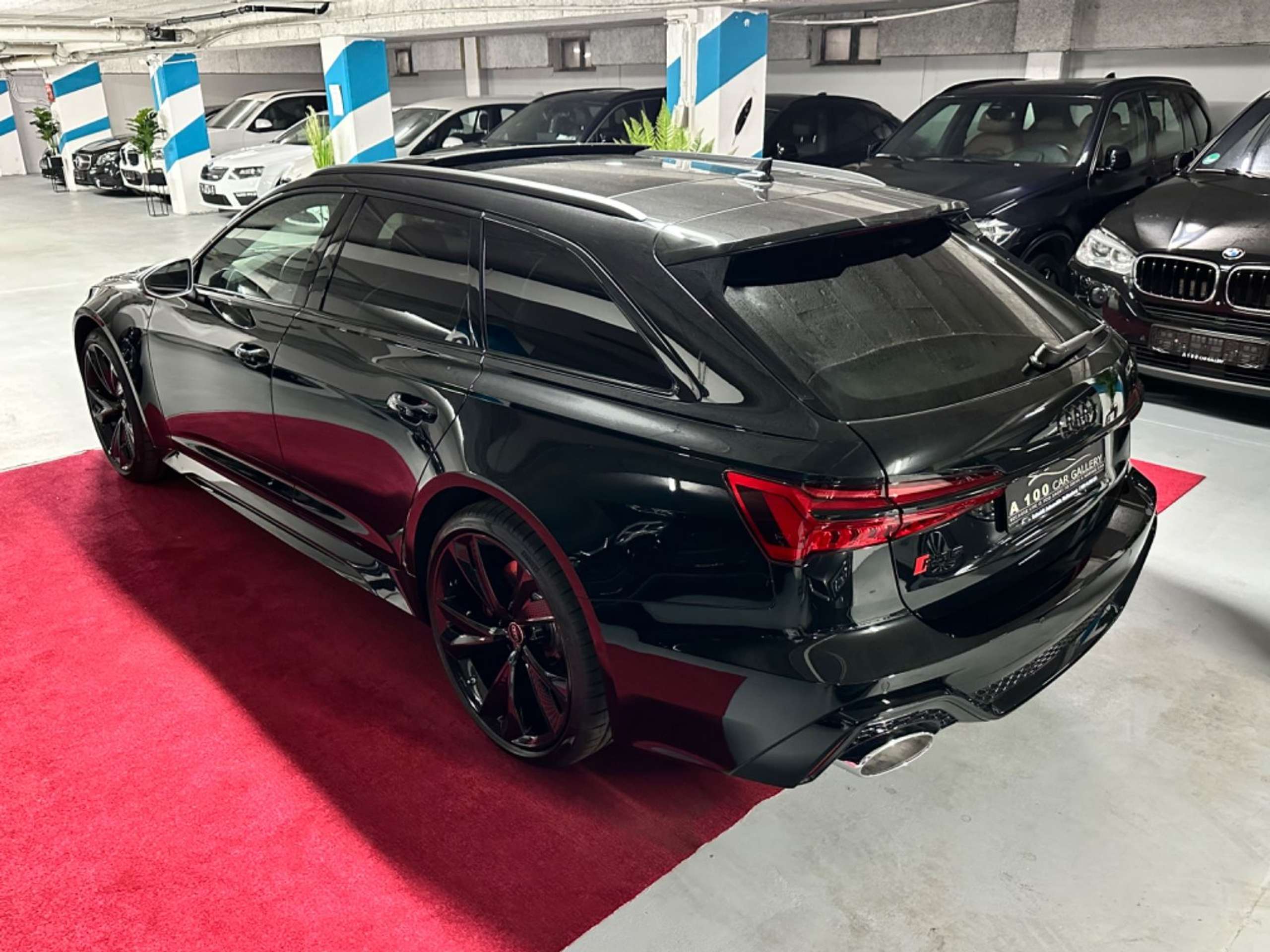 Audi - RS6