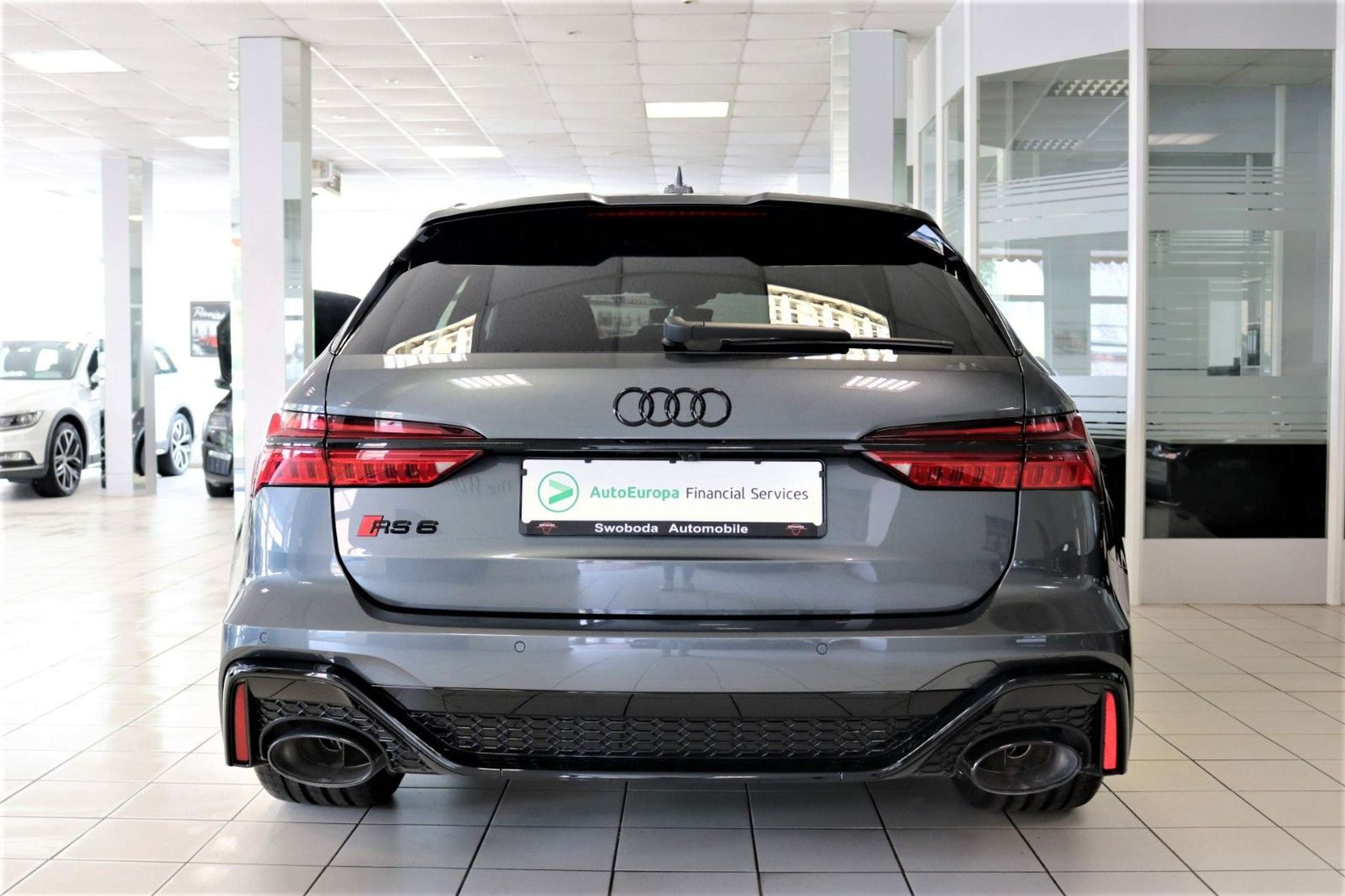 Audi - RS6