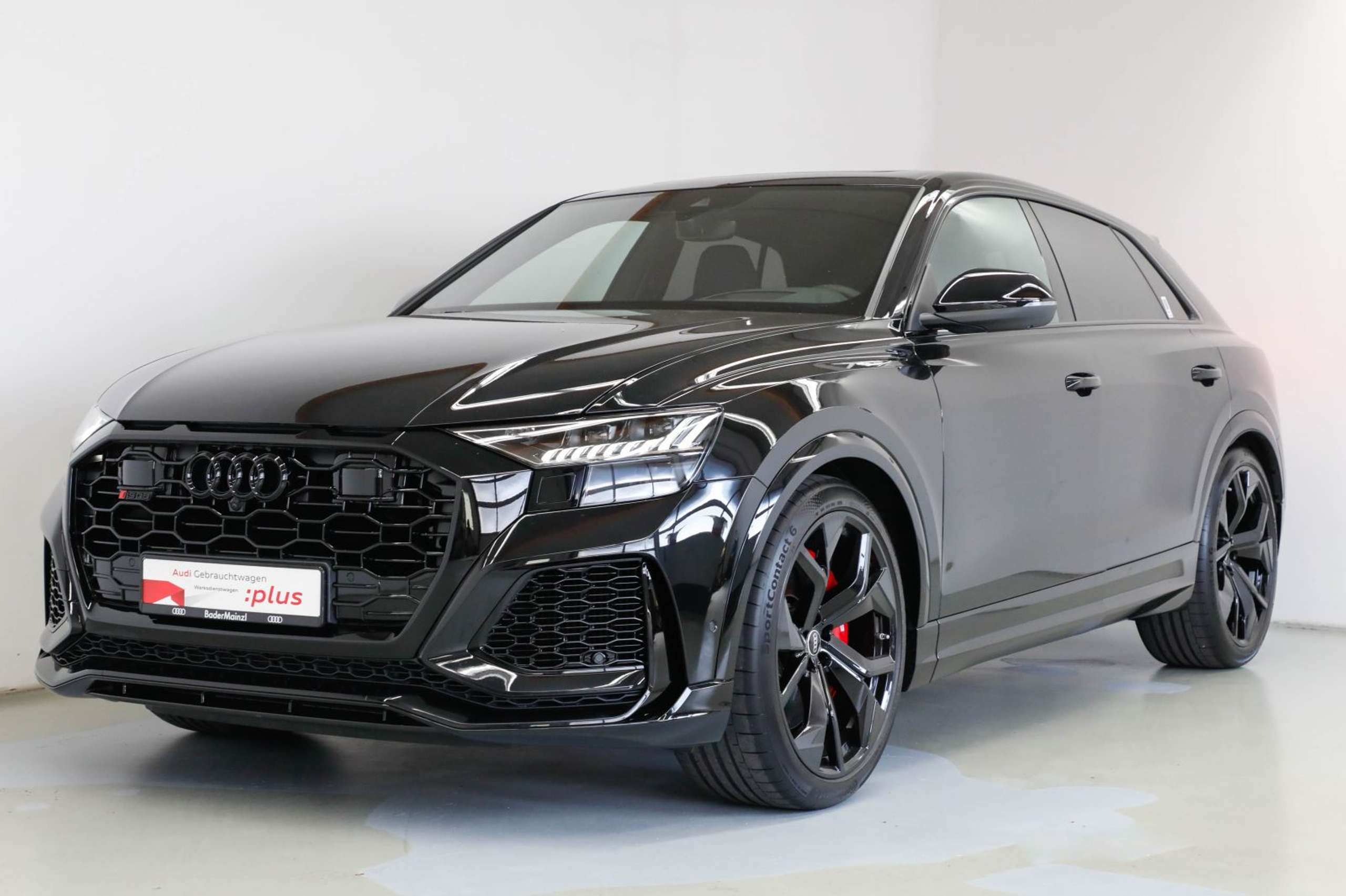 Audi - RS Q8