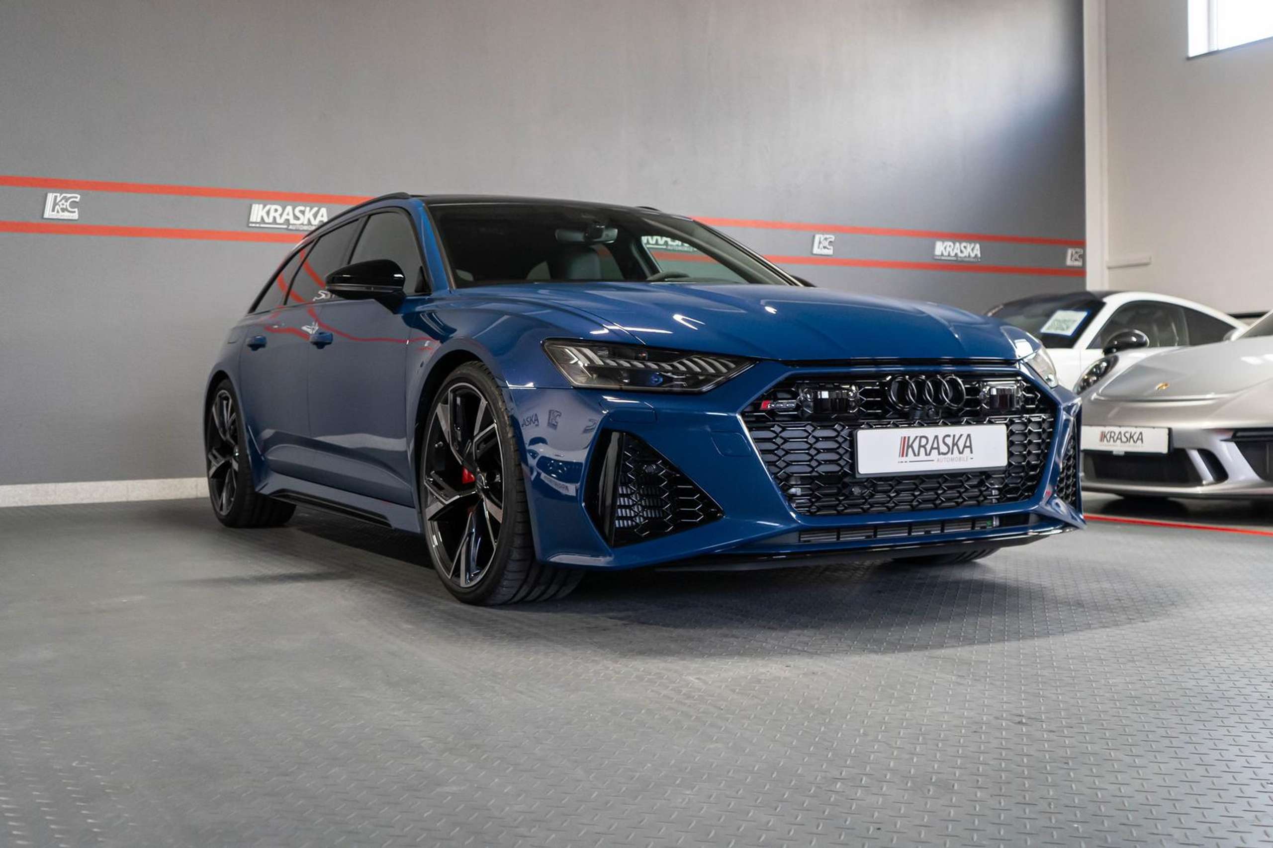 Audi - RS6