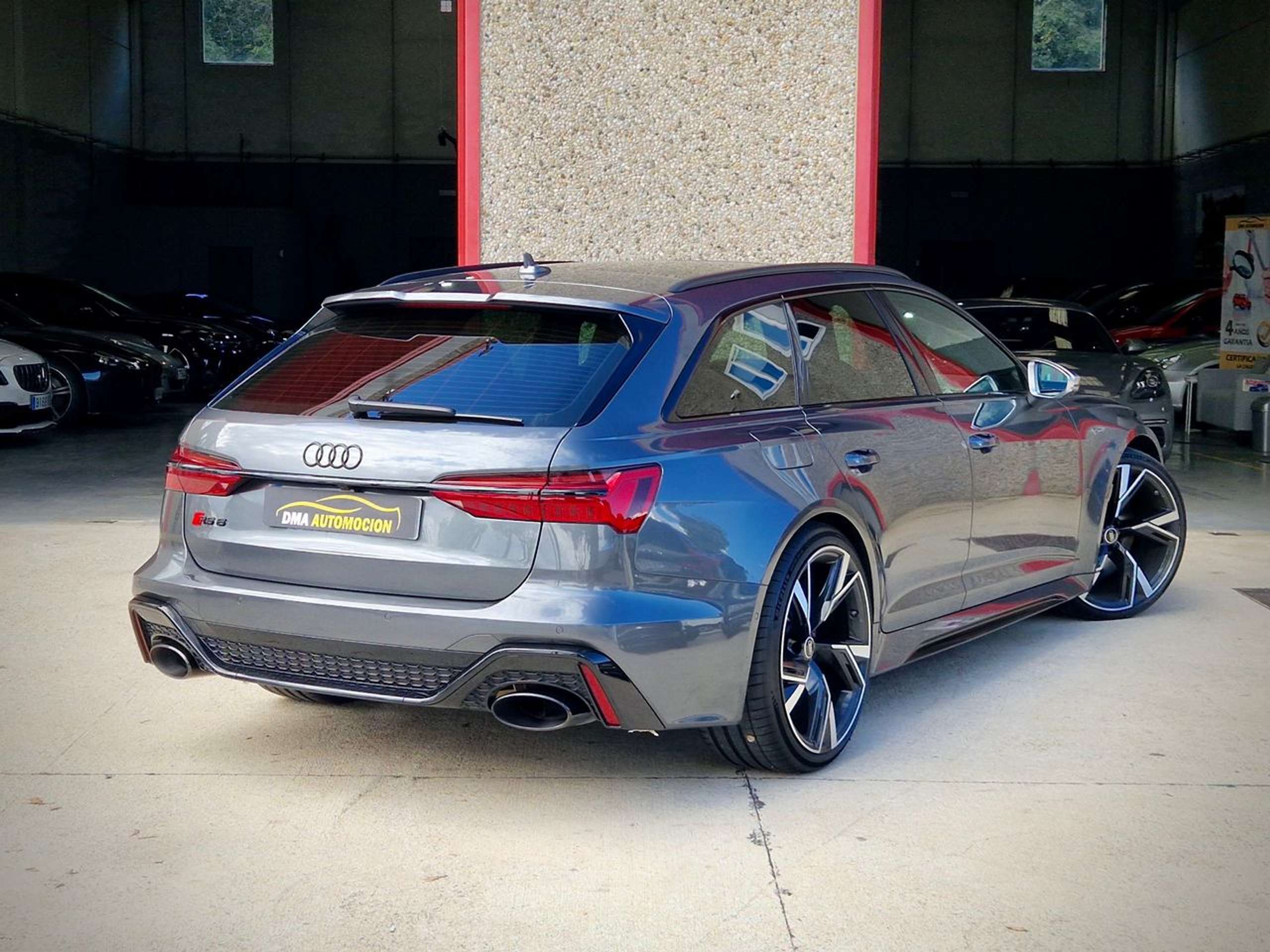 Audi - A6