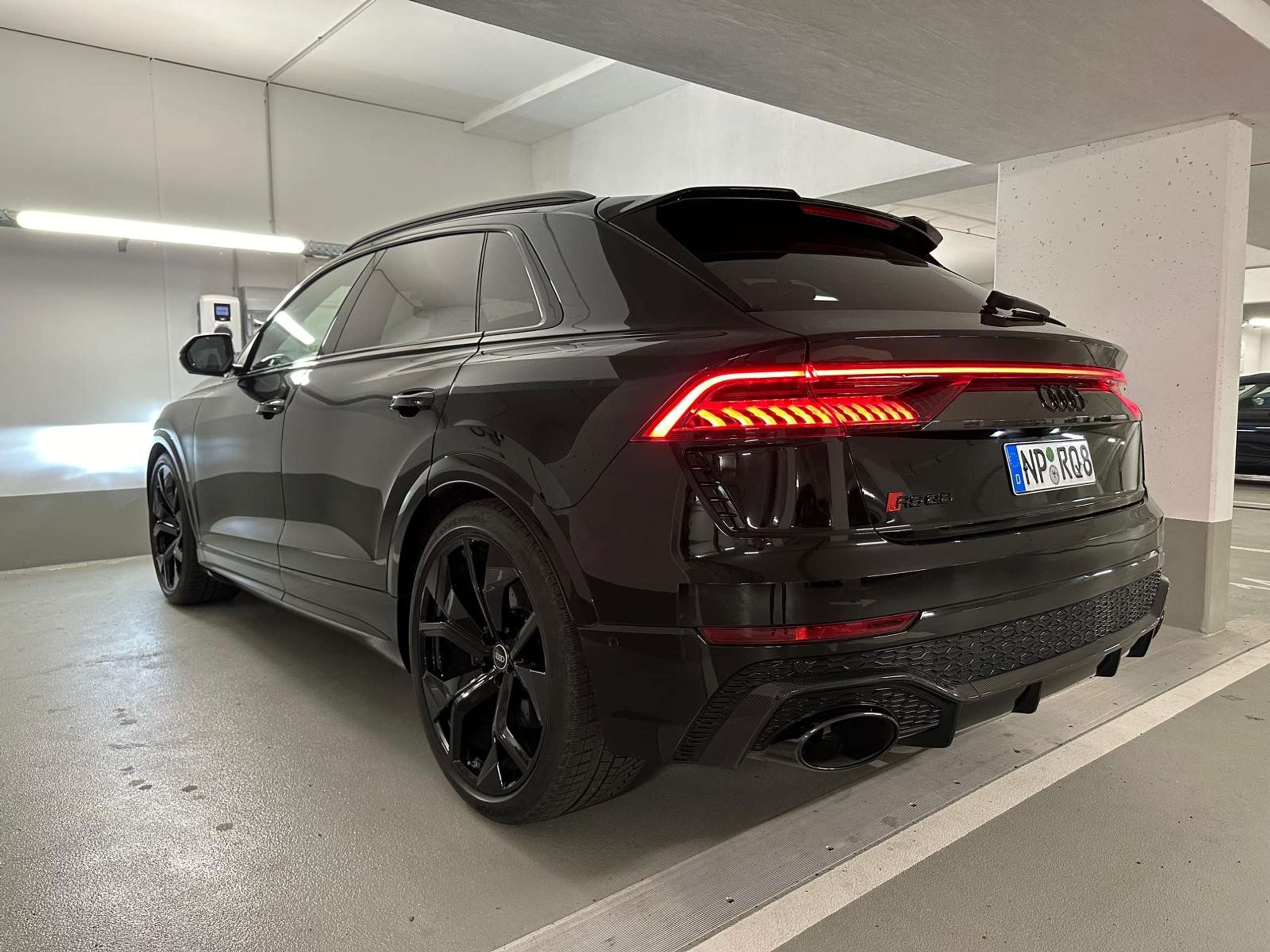 Audi - RS Q8