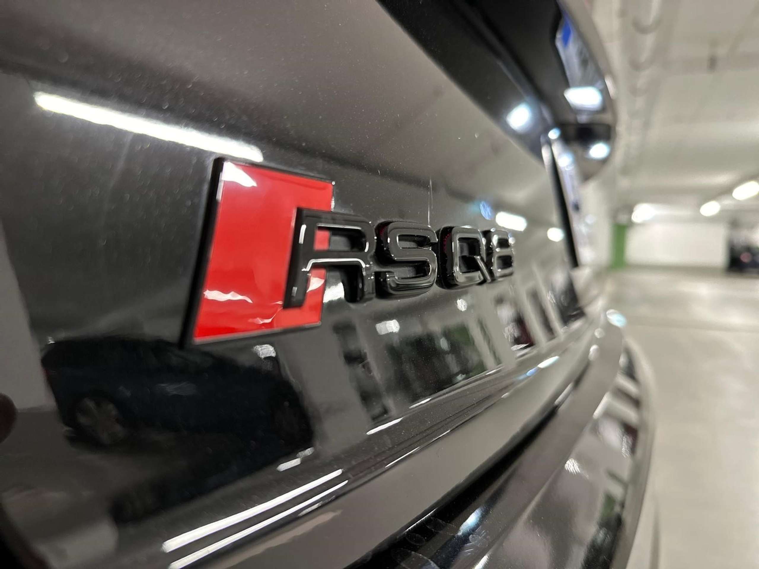 Audi - RS Q8