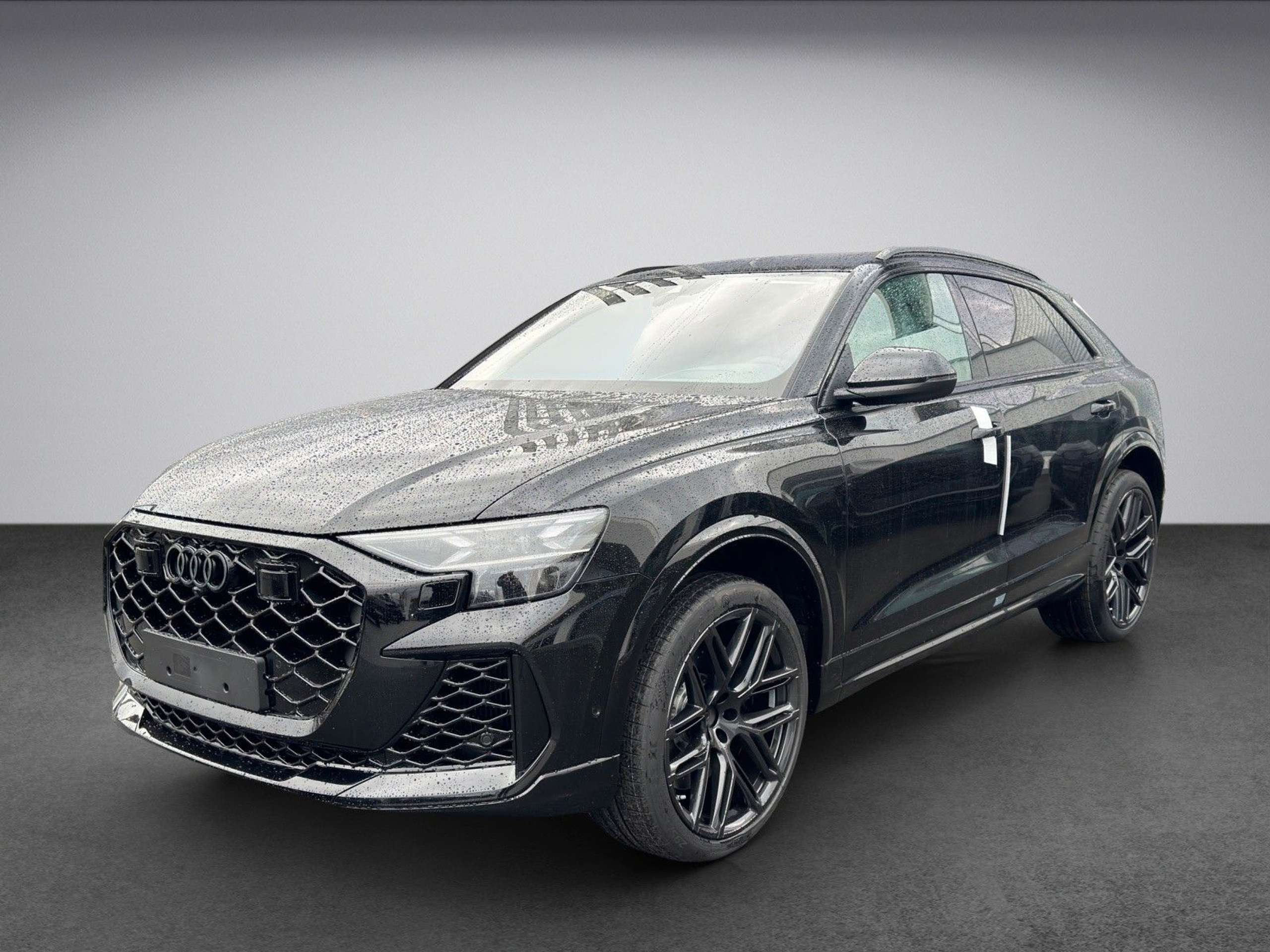 Audi RS Q8 2024