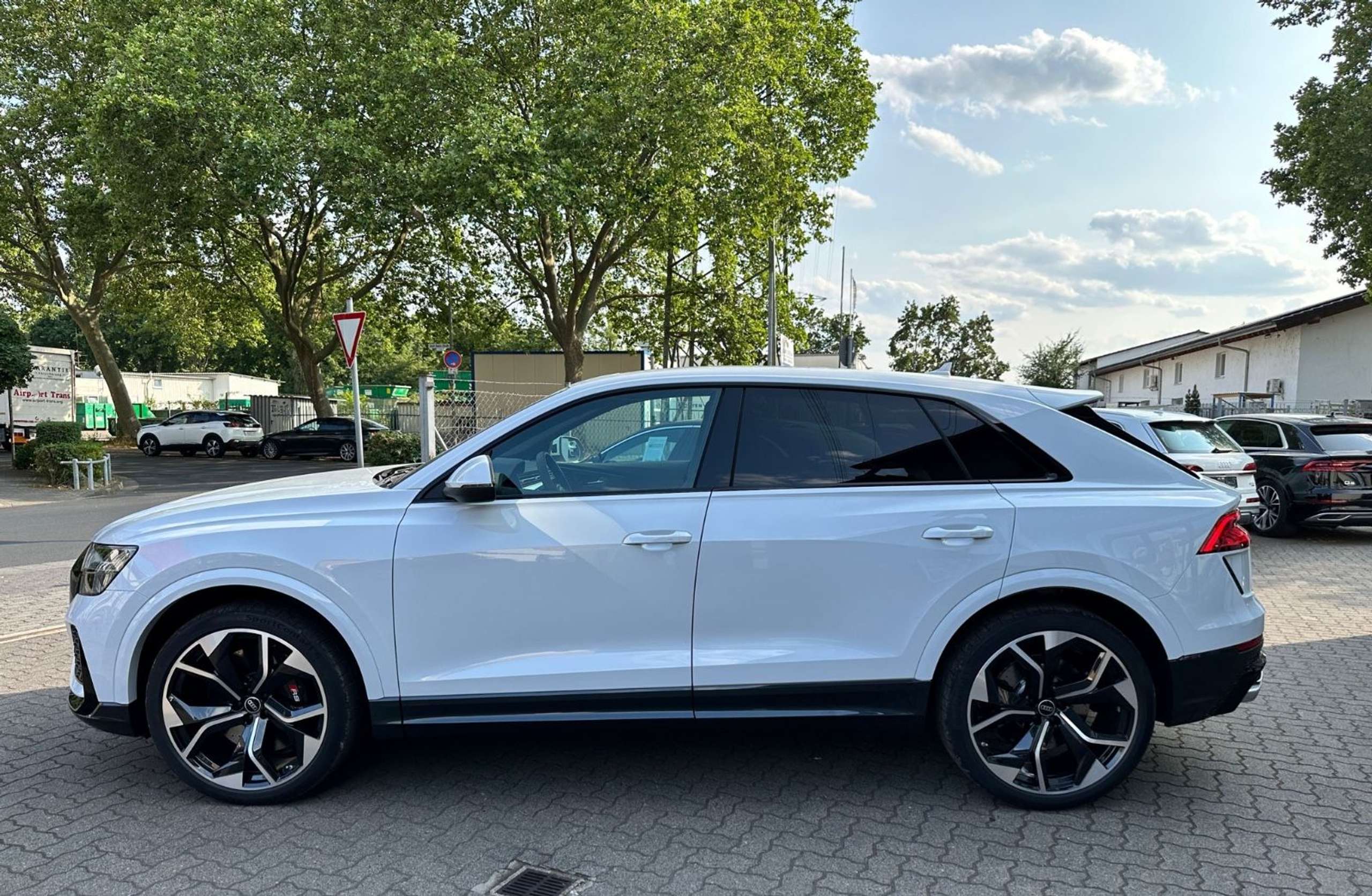 Audi - RS Q8