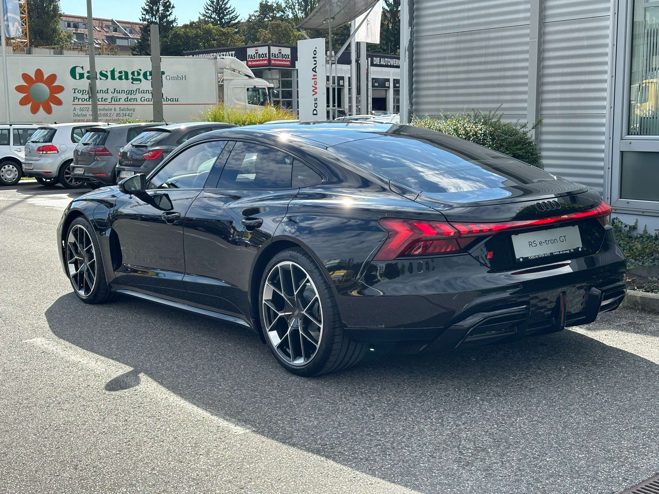 Audi - RS e-tron GT