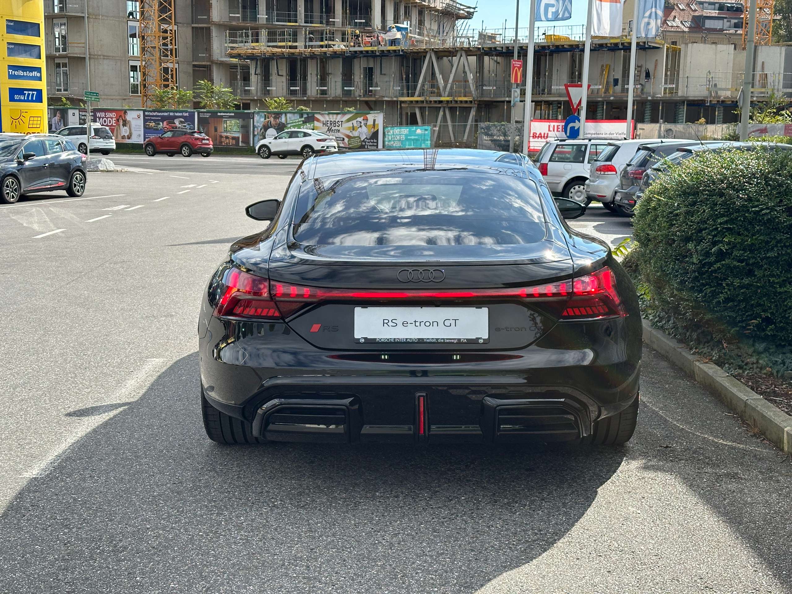 Audi - RS e-tron GT