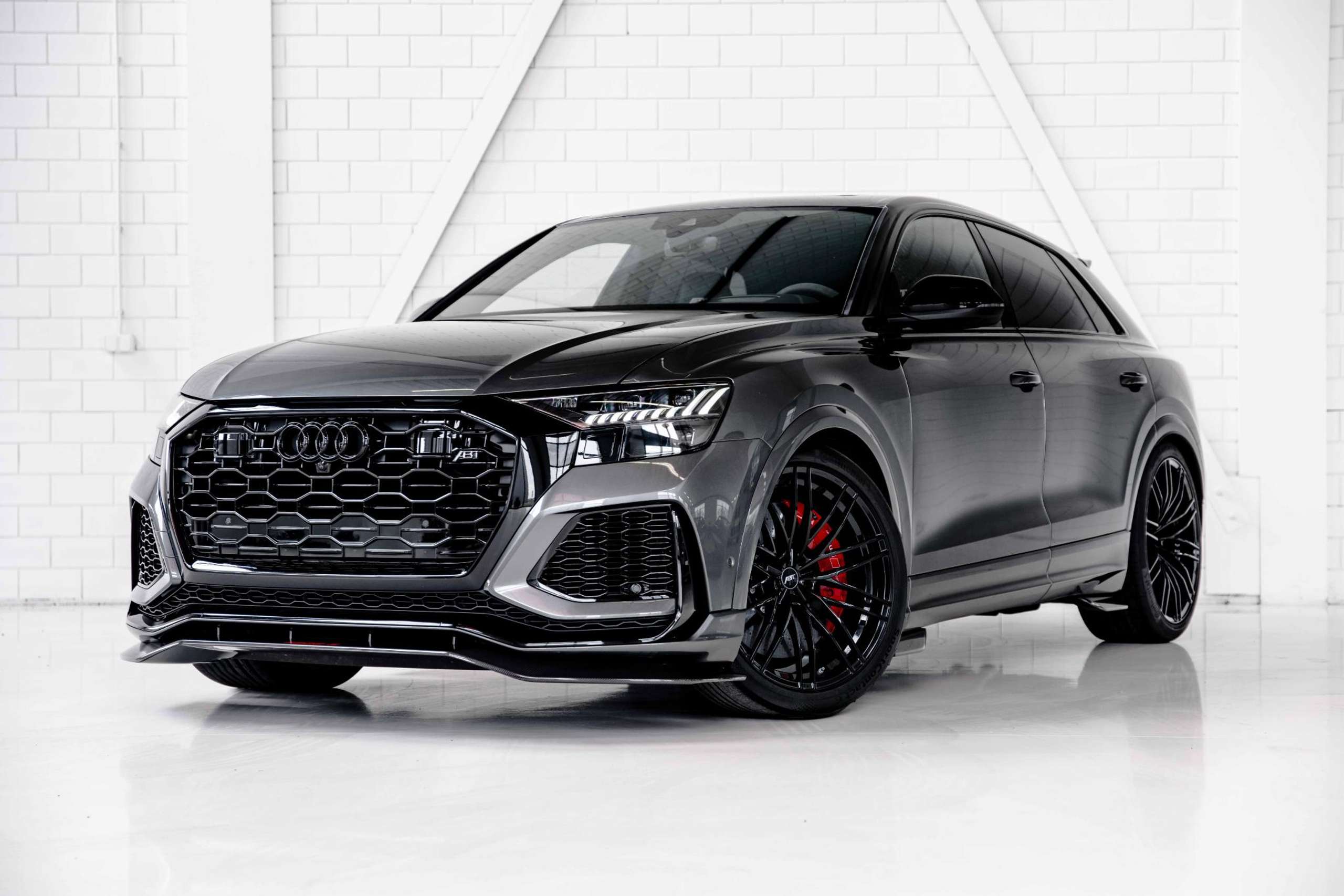 Audi - RS Q8