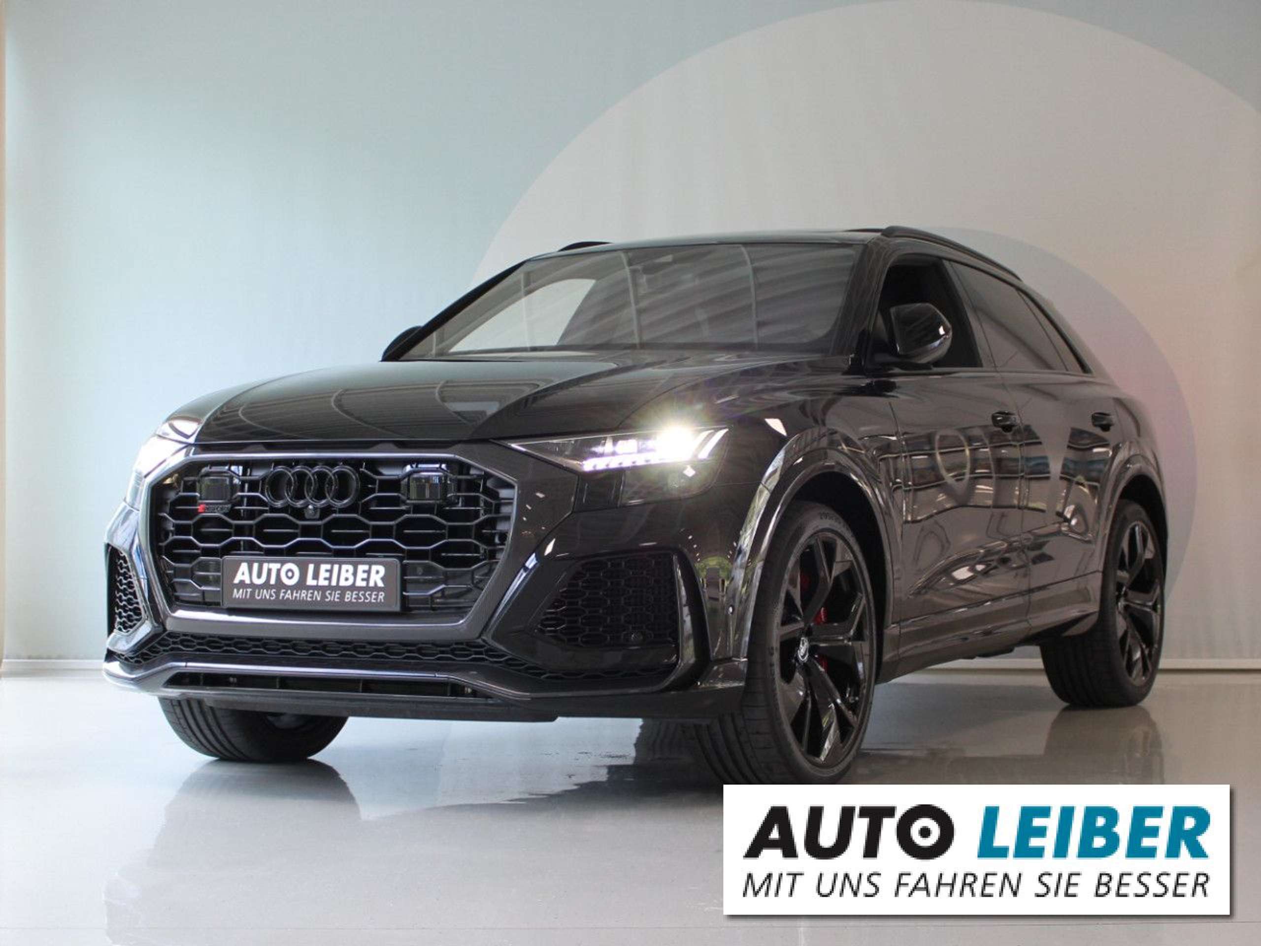 Audi - RS Q8