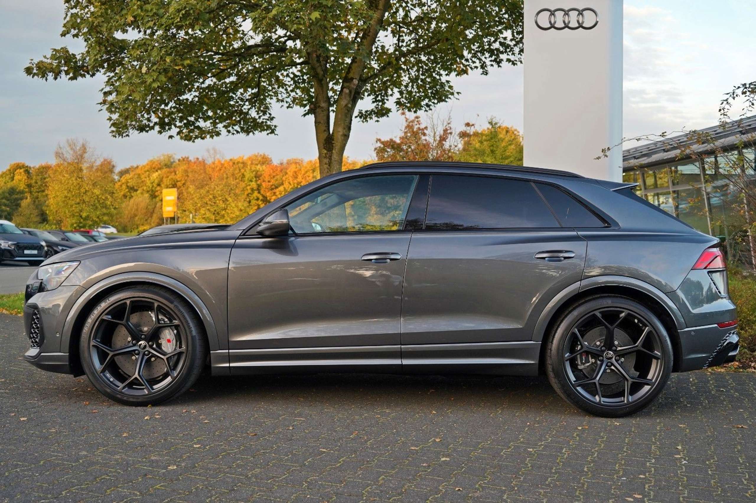 Audi - RS Q8