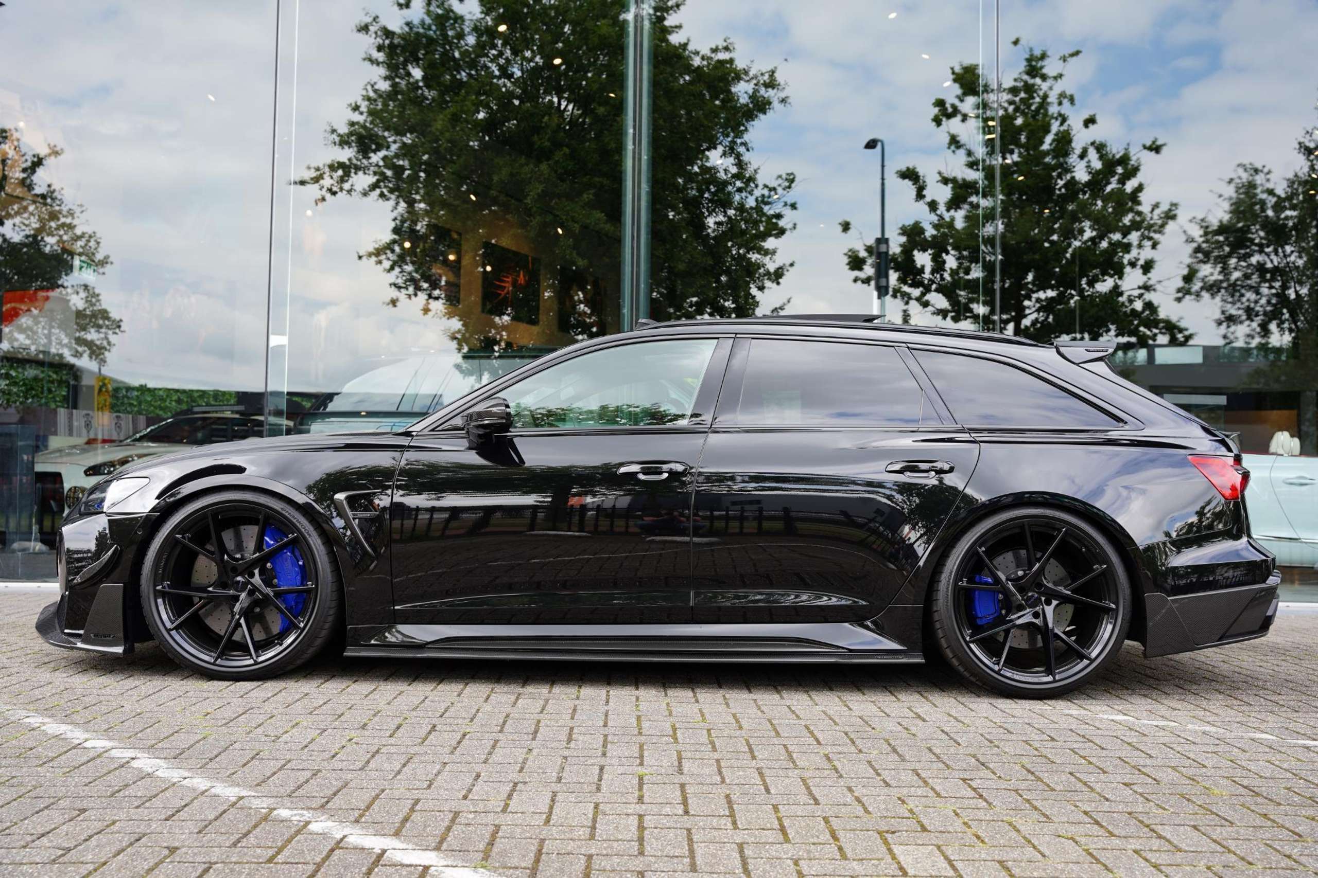 Audi - RS6