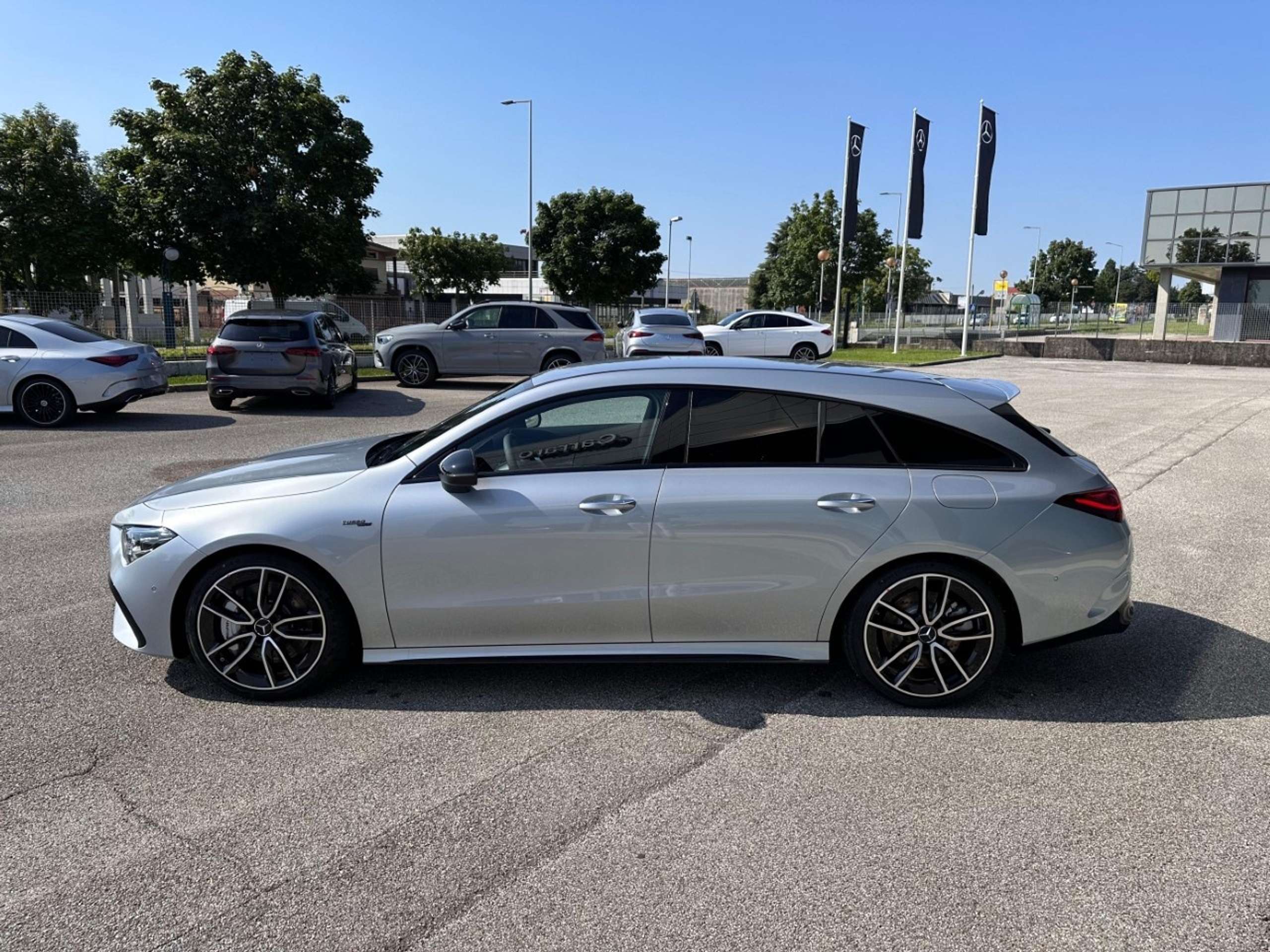 Mercedes-Benz - CLA 35 AMG