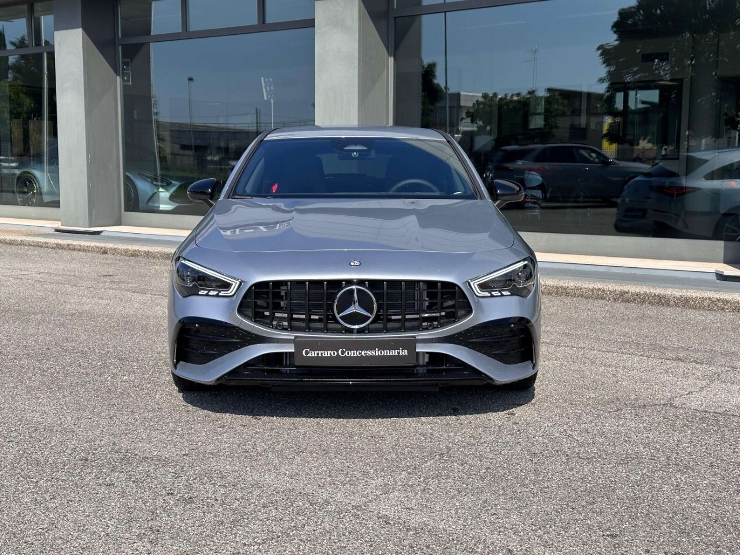 Mercedes-Benz - CLA 35 AMG