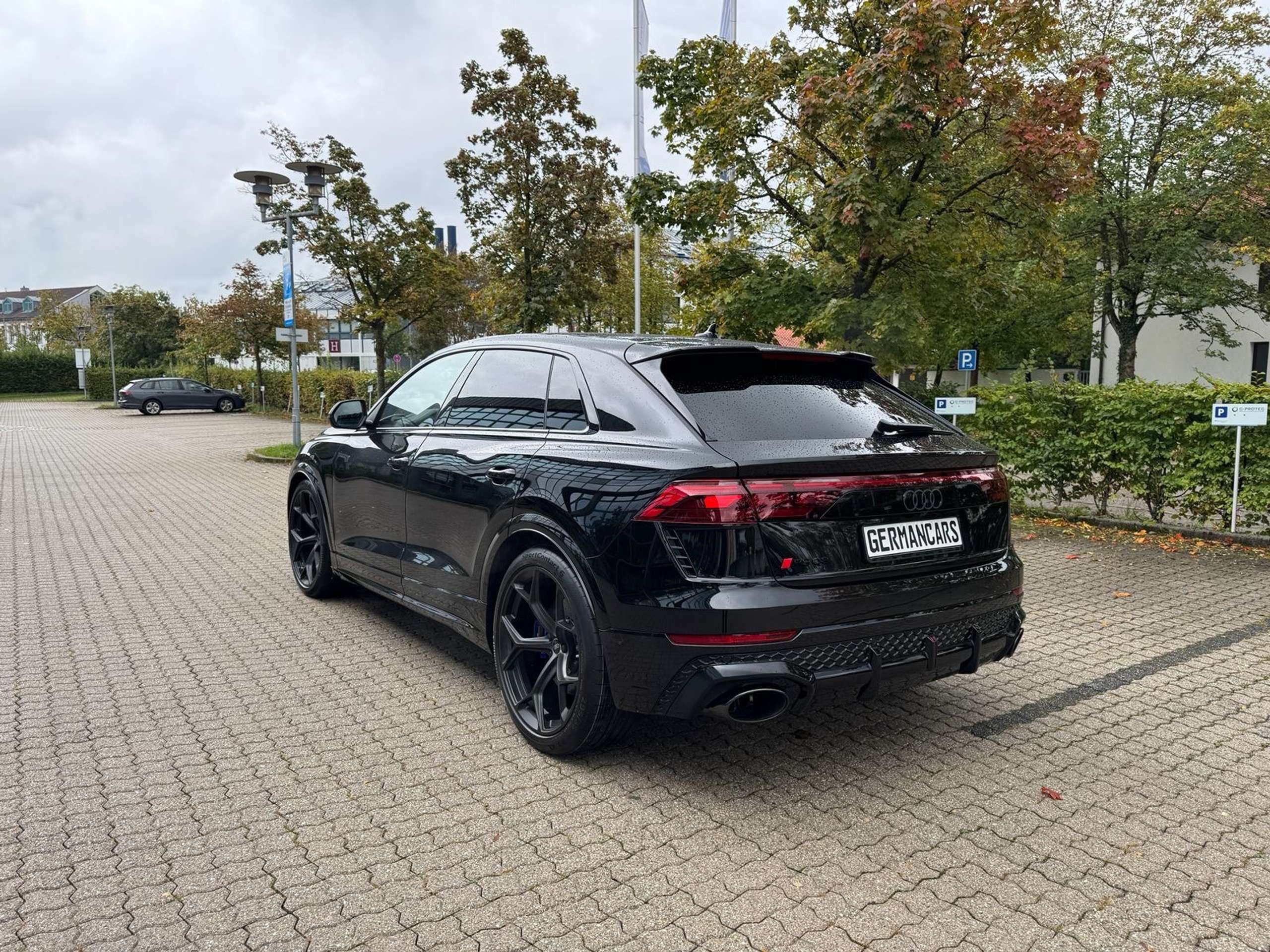 Audi - RS Q8