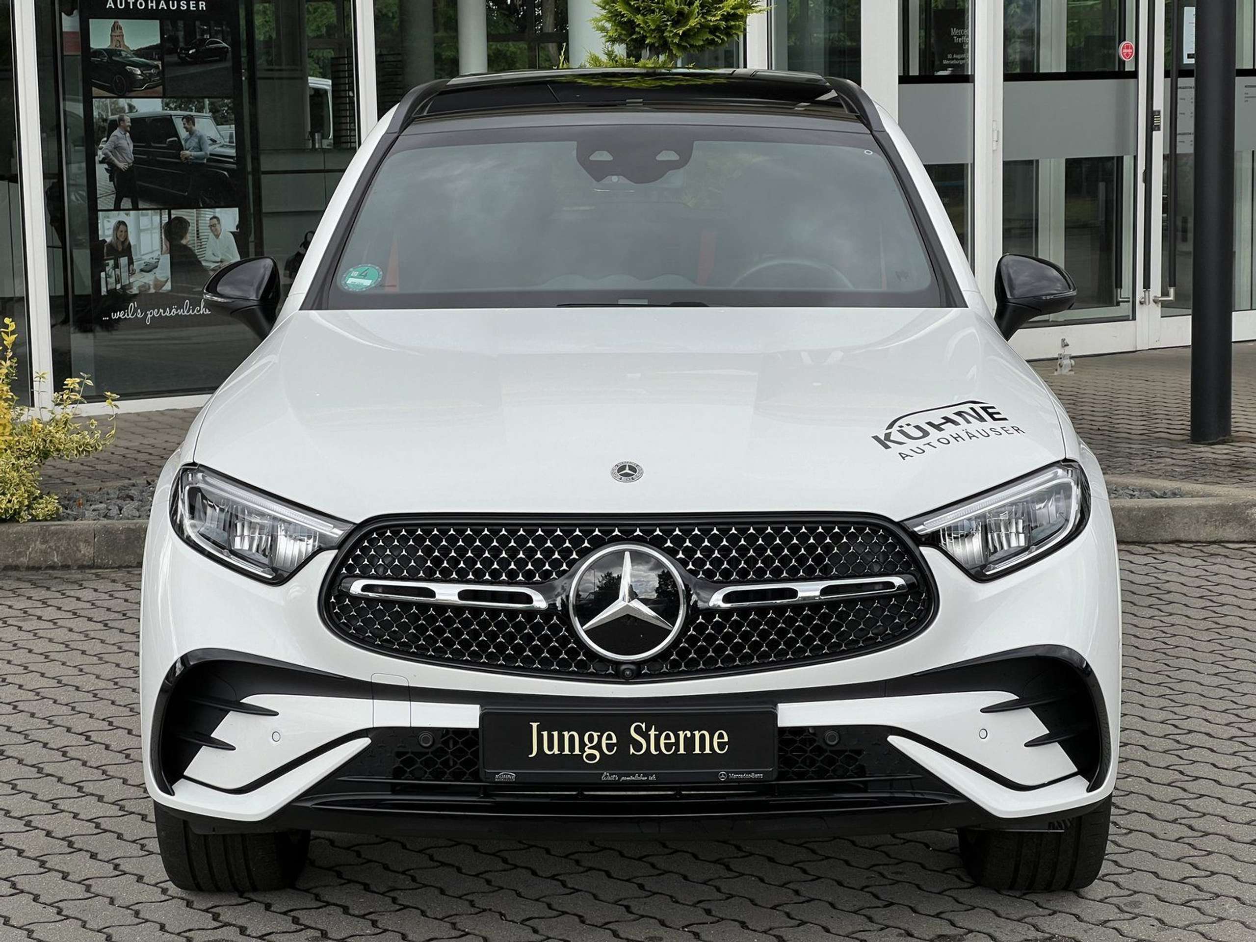 Mercedes-Benz - GLC 300