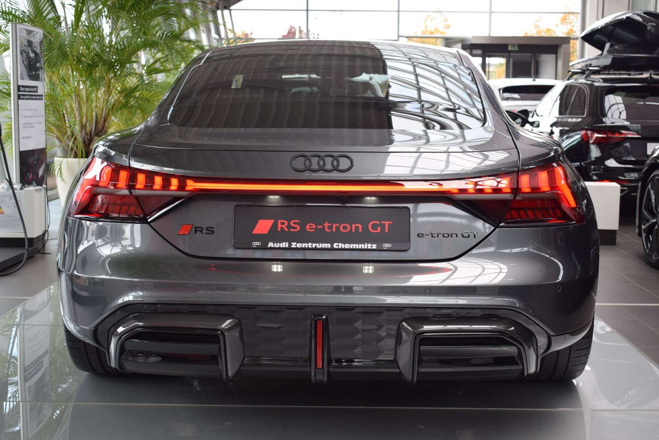 Audi - RS e-tron GT