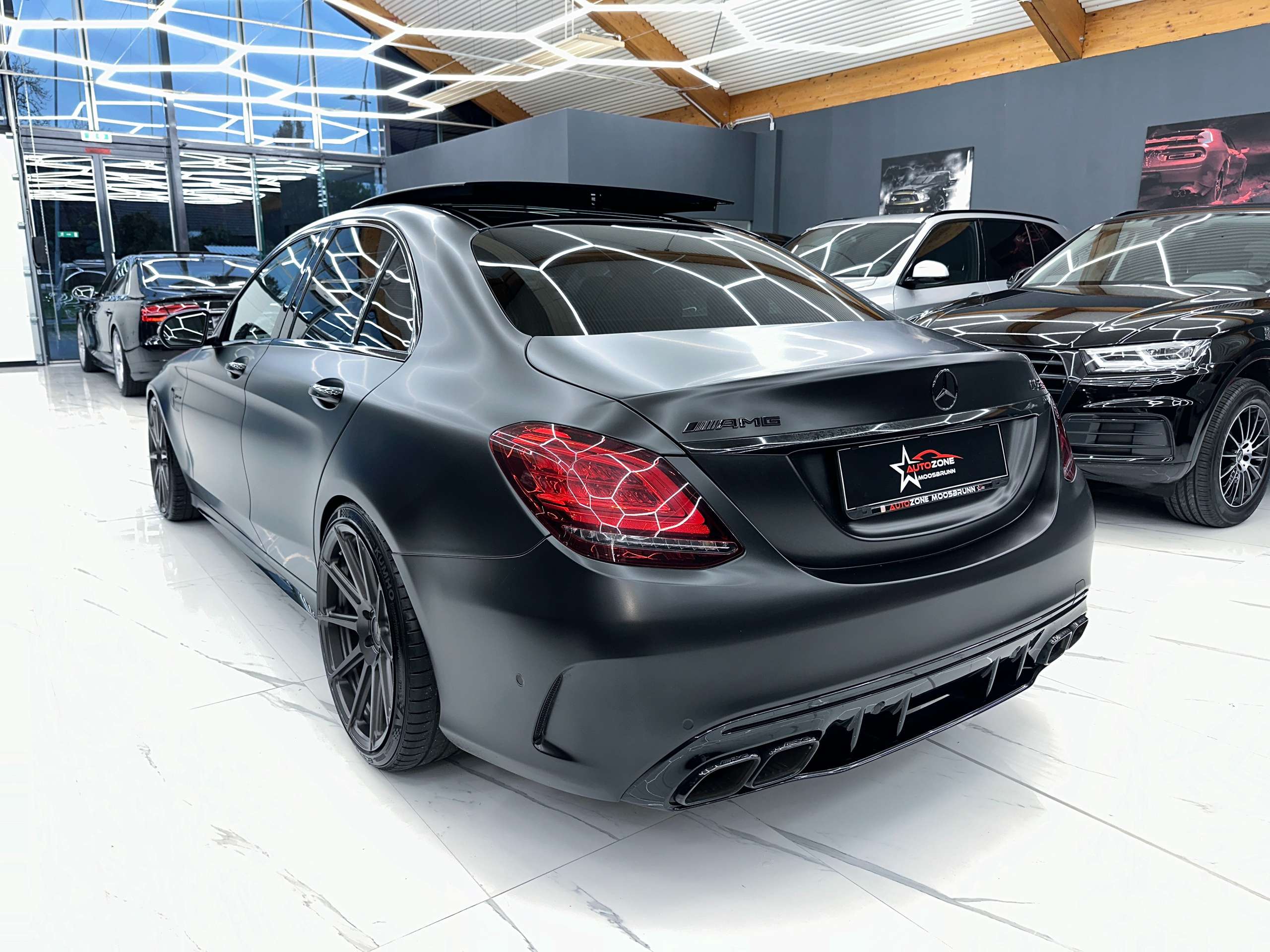 Mercedes-Benz - C 63 AMG