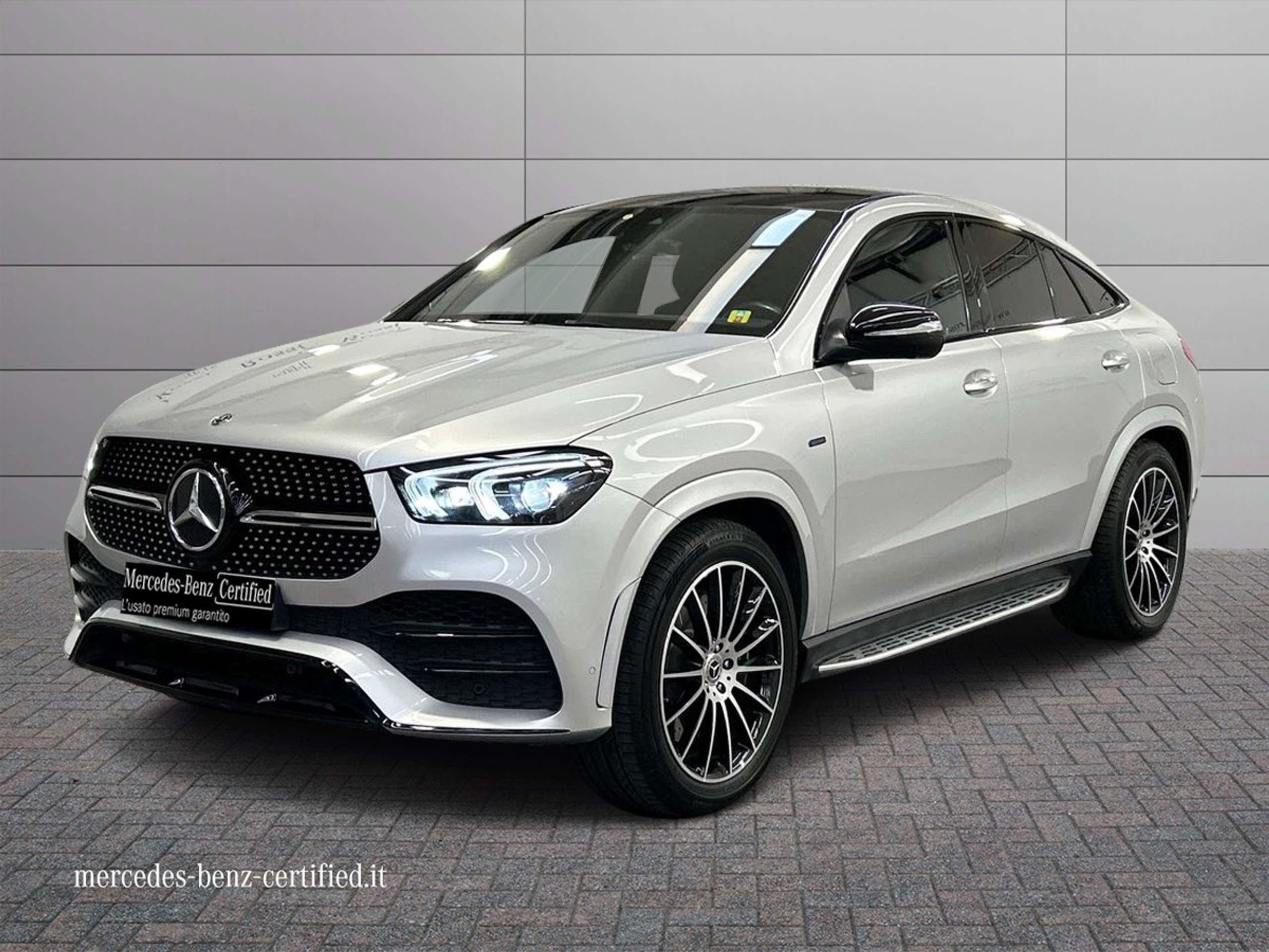 Mercedes-Benz - GLE 350