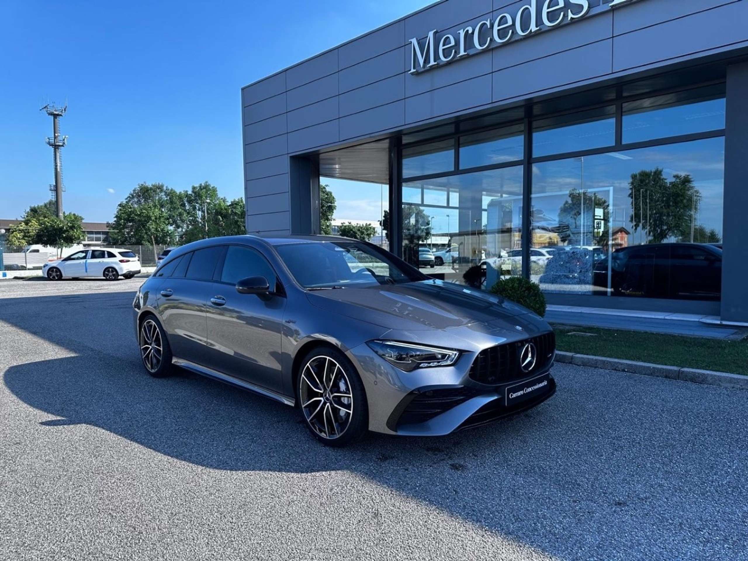 Mercedes-Benz CLA 35 AMG 2022